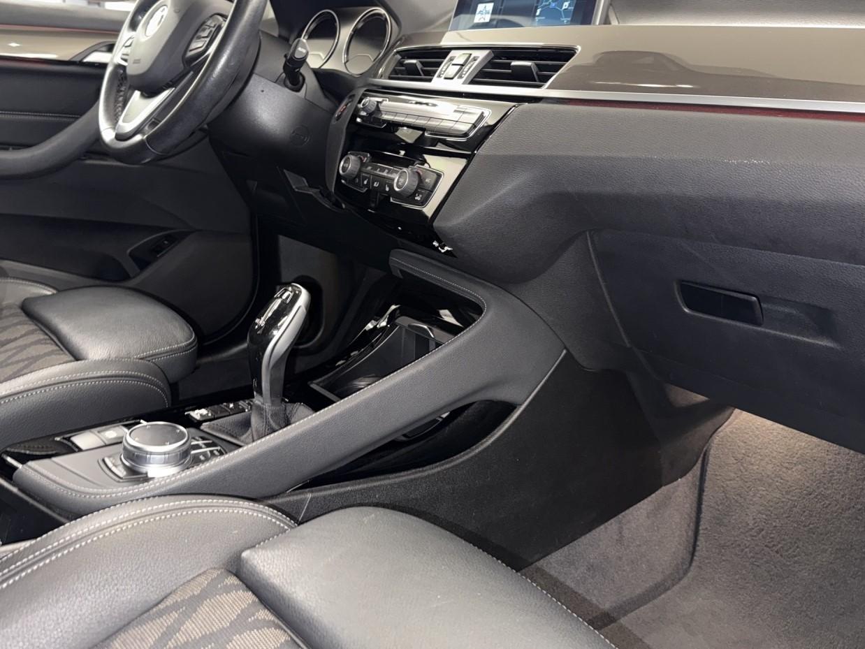 BMW X1 20i xDrive XLine-image-19