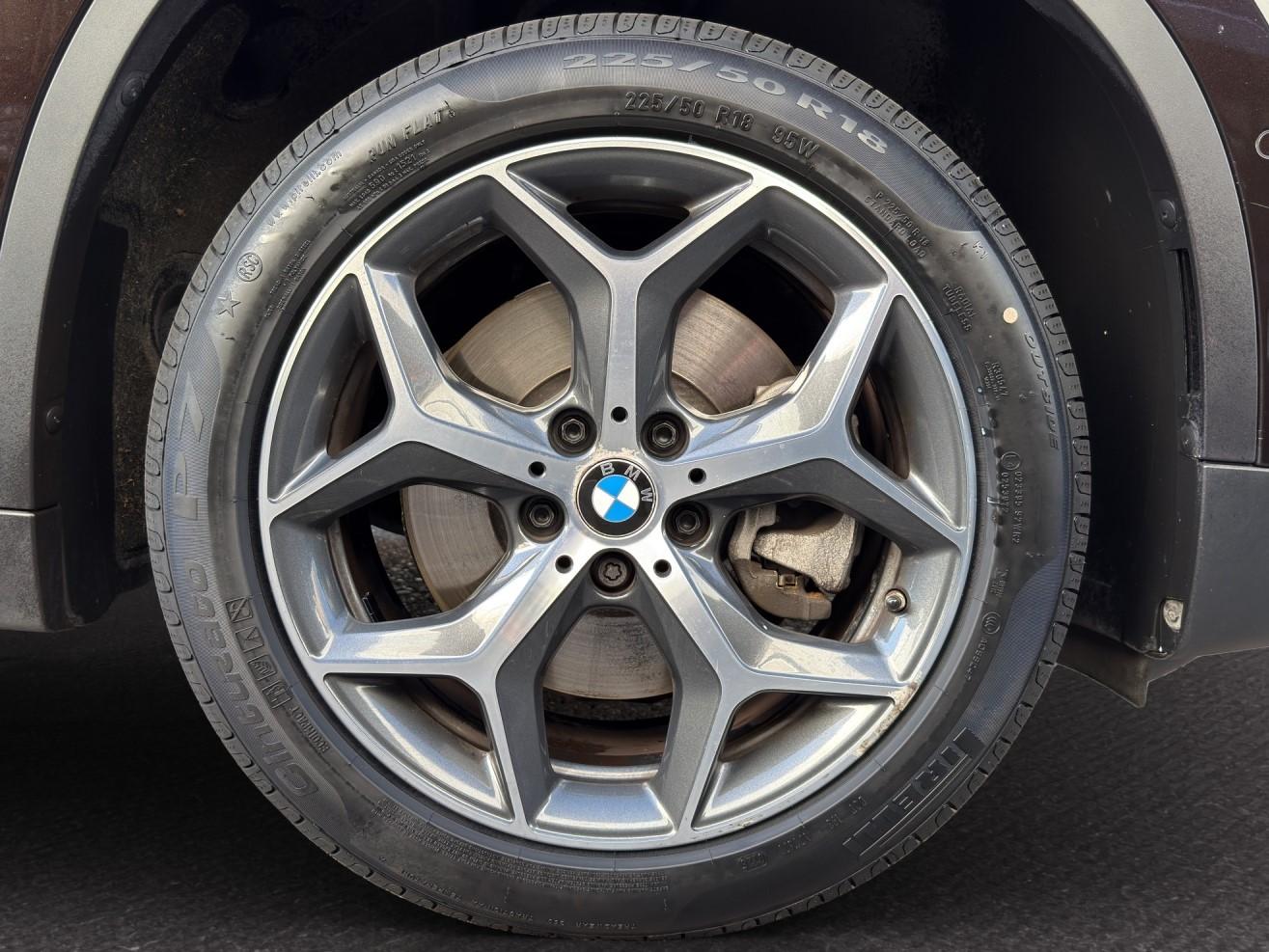 BMW X1 20i xDrive XLine-image-11