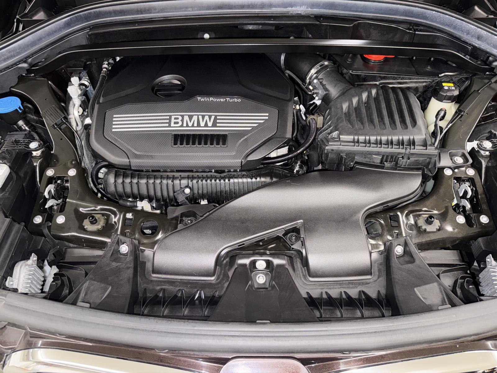 BMW X1 20i xDrive XLine-image-23