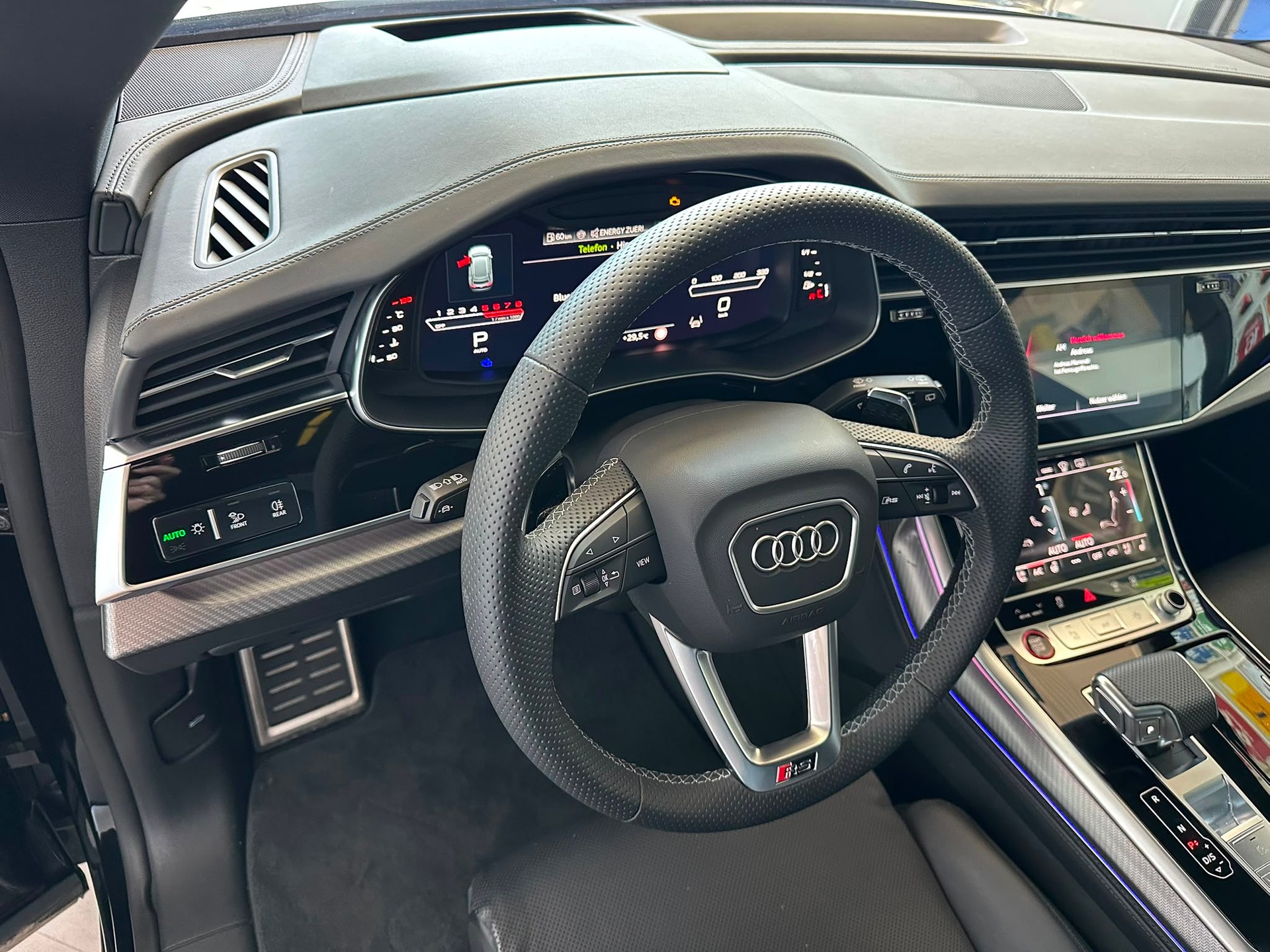 AUDI RSQ8 performance quattro-image-11