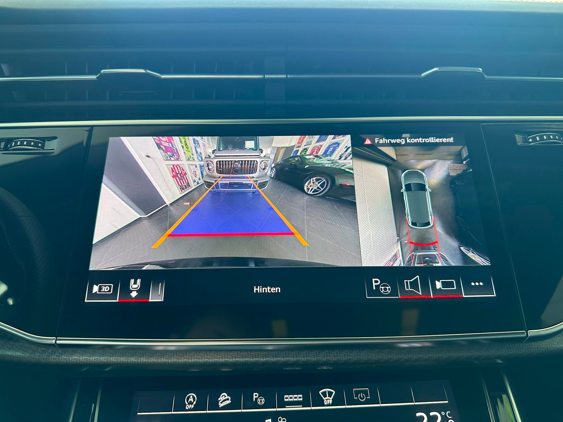 AUDI RSQ8 performance quattro-image-13