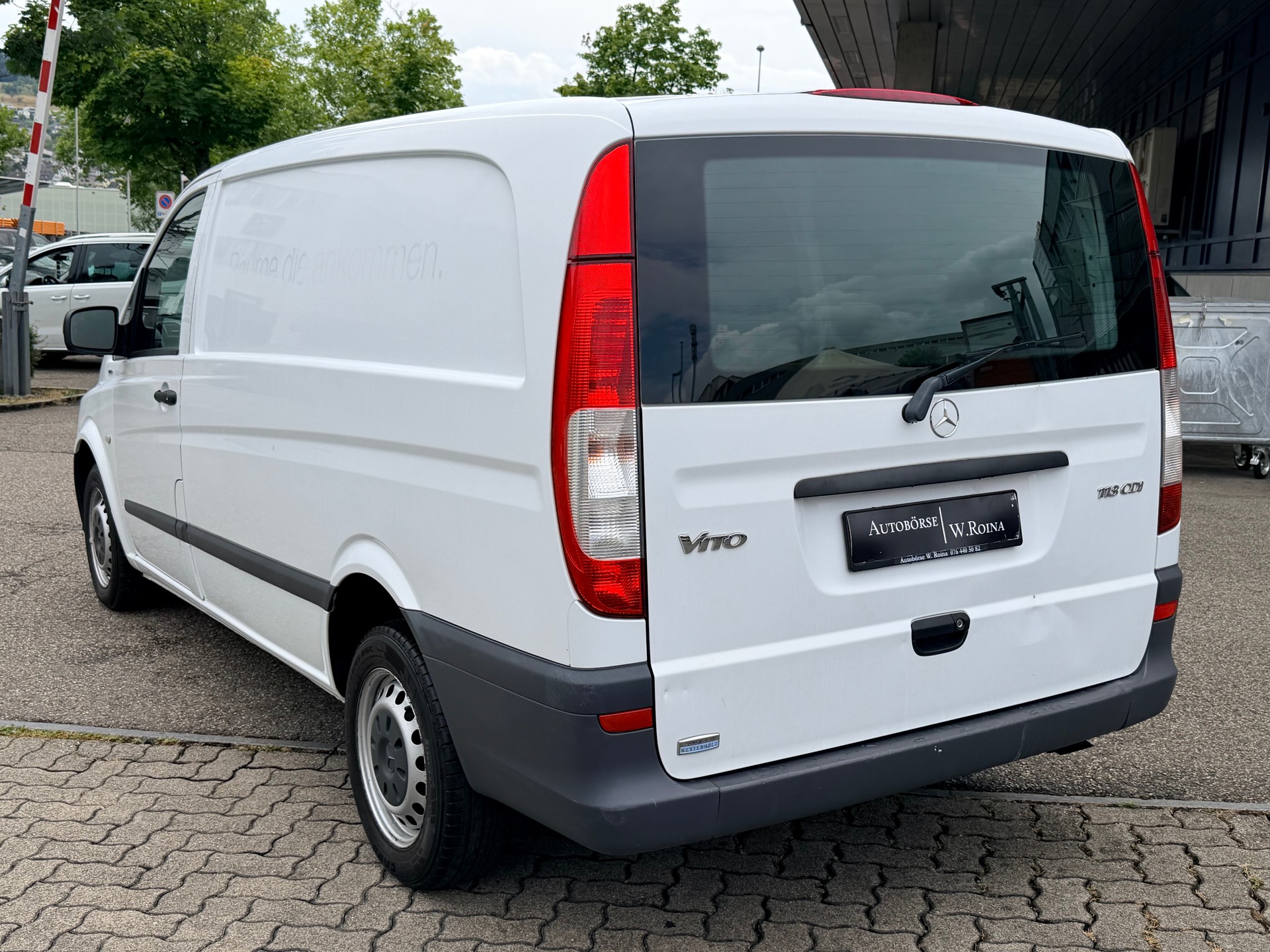 MERCEDES-BENZ Vito 113 CDI Blue Efficiency L-image-4