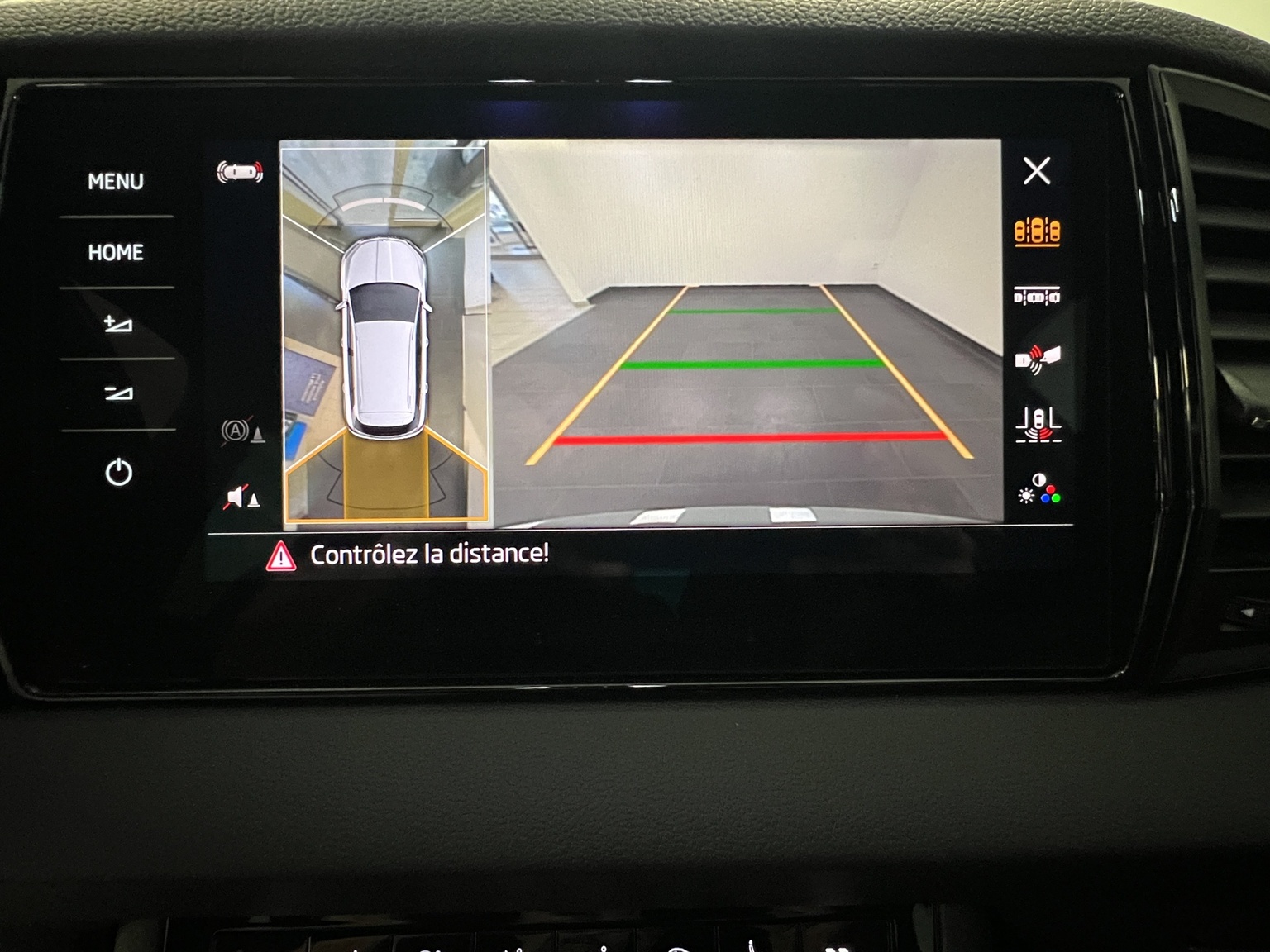 SKODA Karoq 1.5 TSI SportLine DSG-image-11