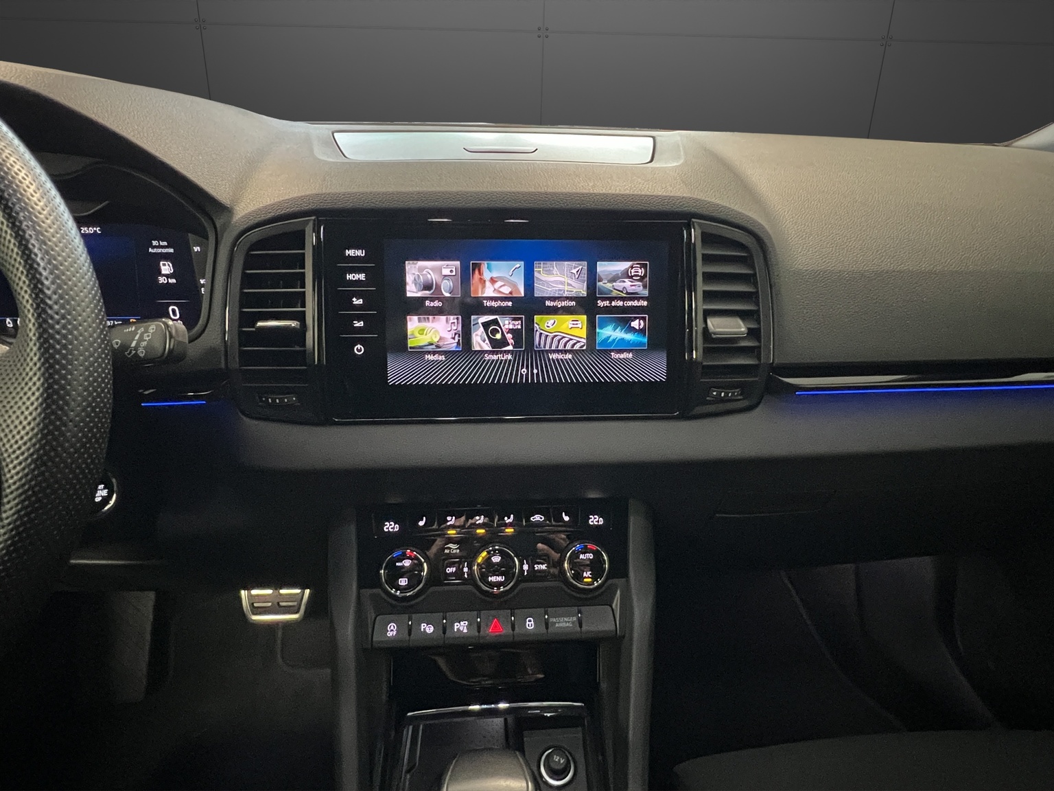 SKODA Karoq 1.5 TSI SportLine DSG-image-10