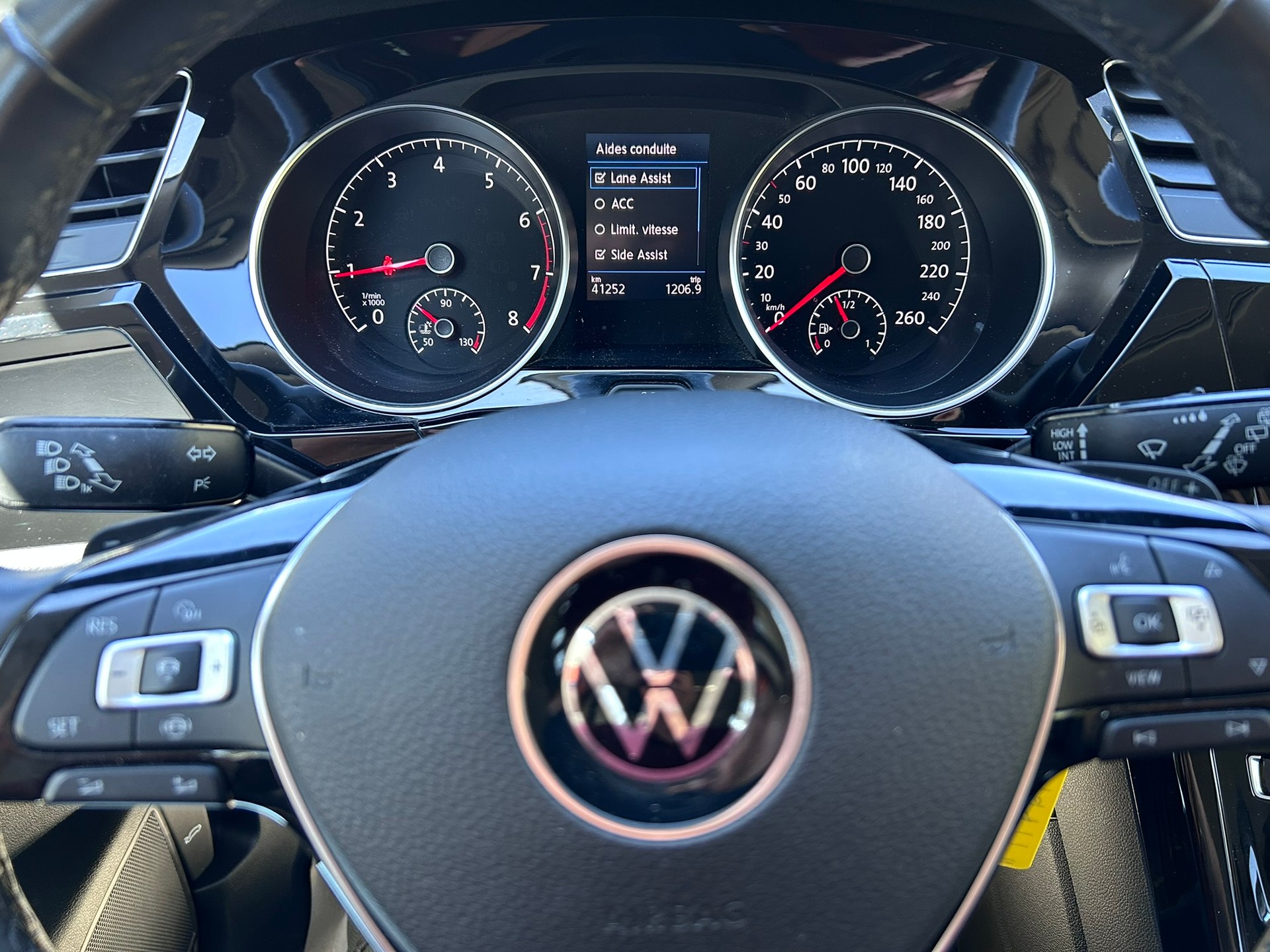 VW Touran 1.5 TSI EVO Highline DSG-image-10