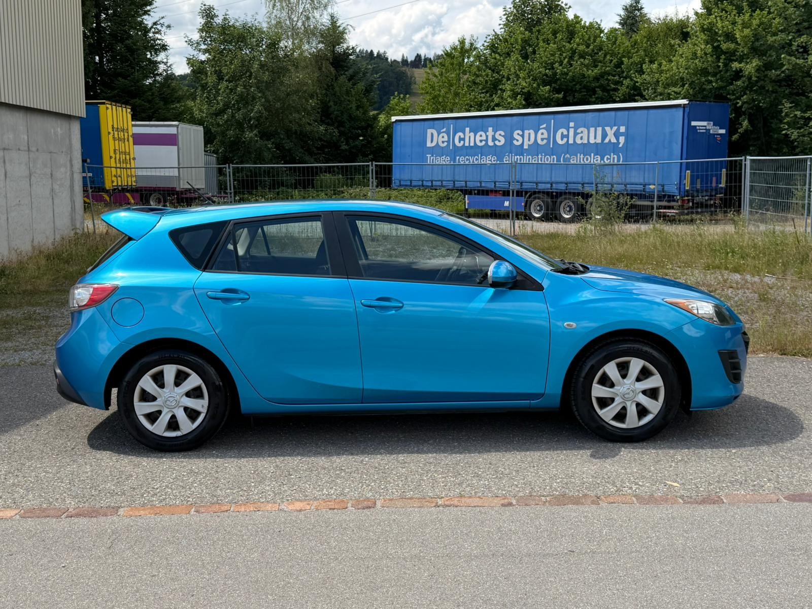 MAZDA 3 1.6 16V Confort-image-2