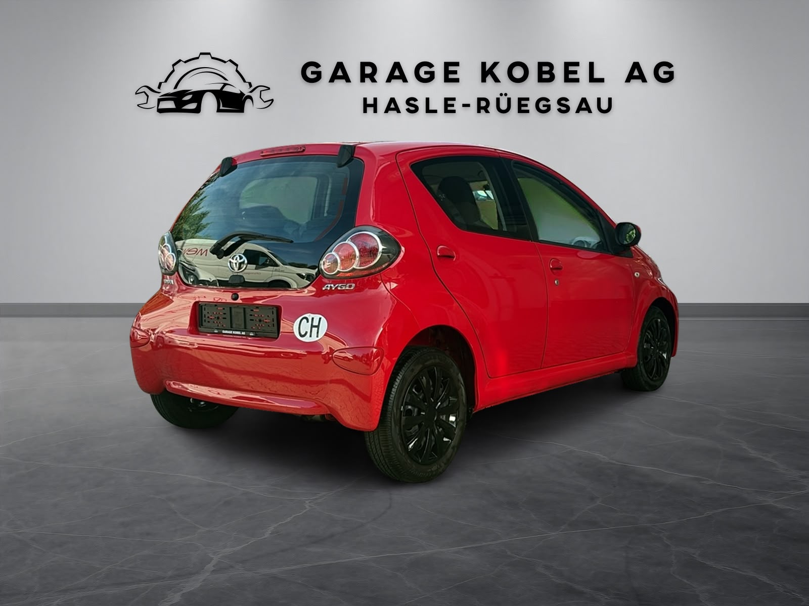 TOYOTA Aygo-image-2