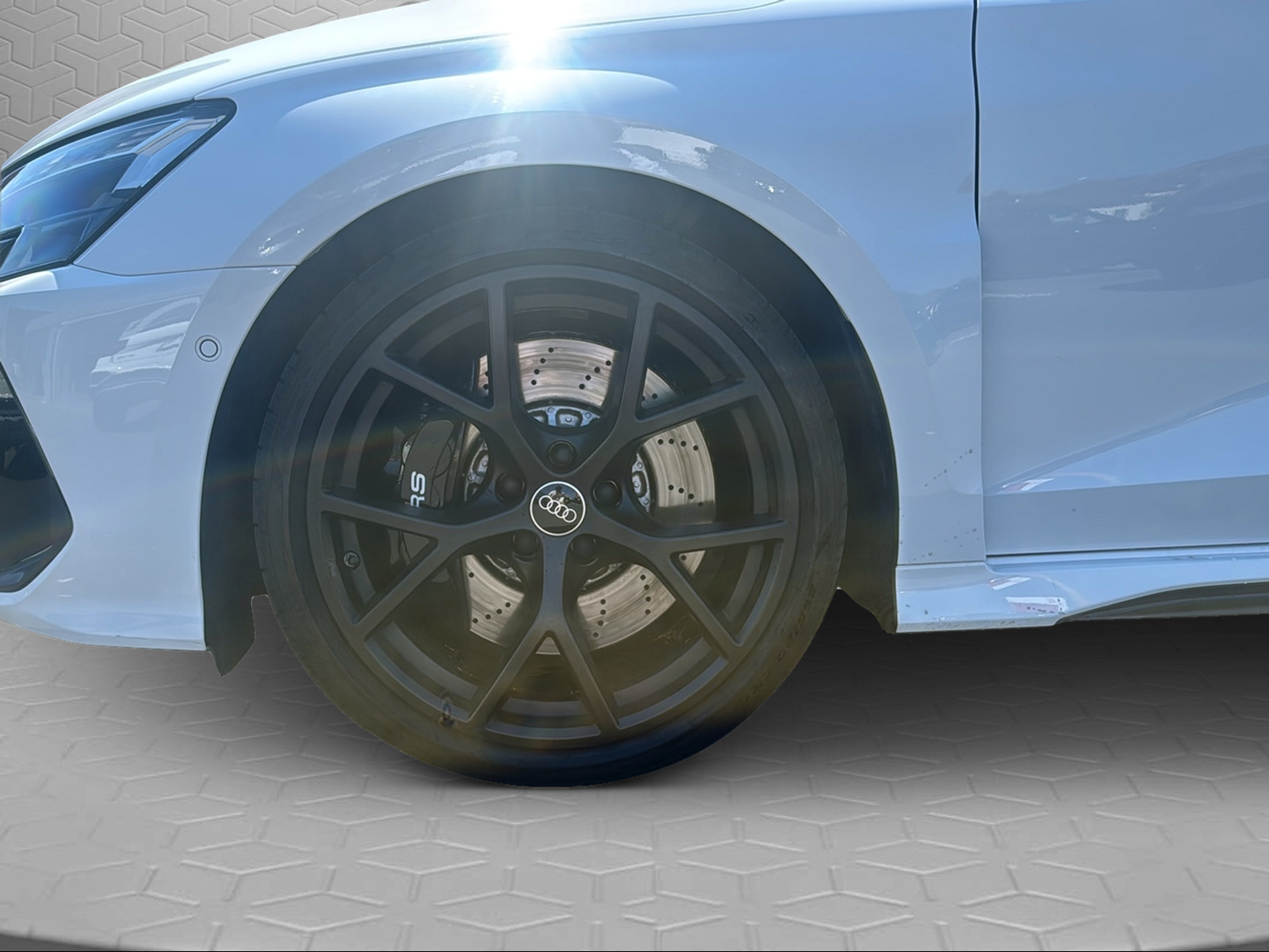 AUDI RS3 Sportback 2.5 TSI quattro S-tronic-image-8