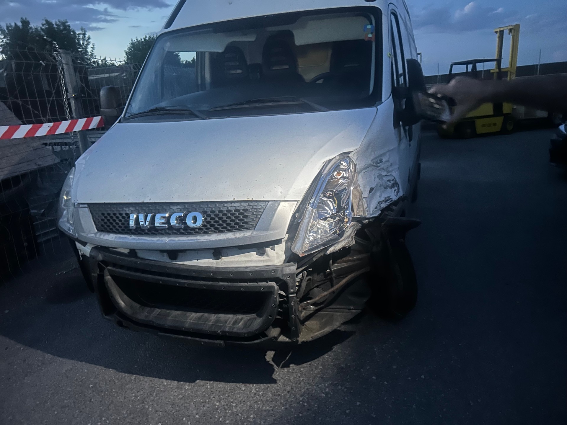 IVECO 29 L 12 VL GHBA42A1B1-image-0
