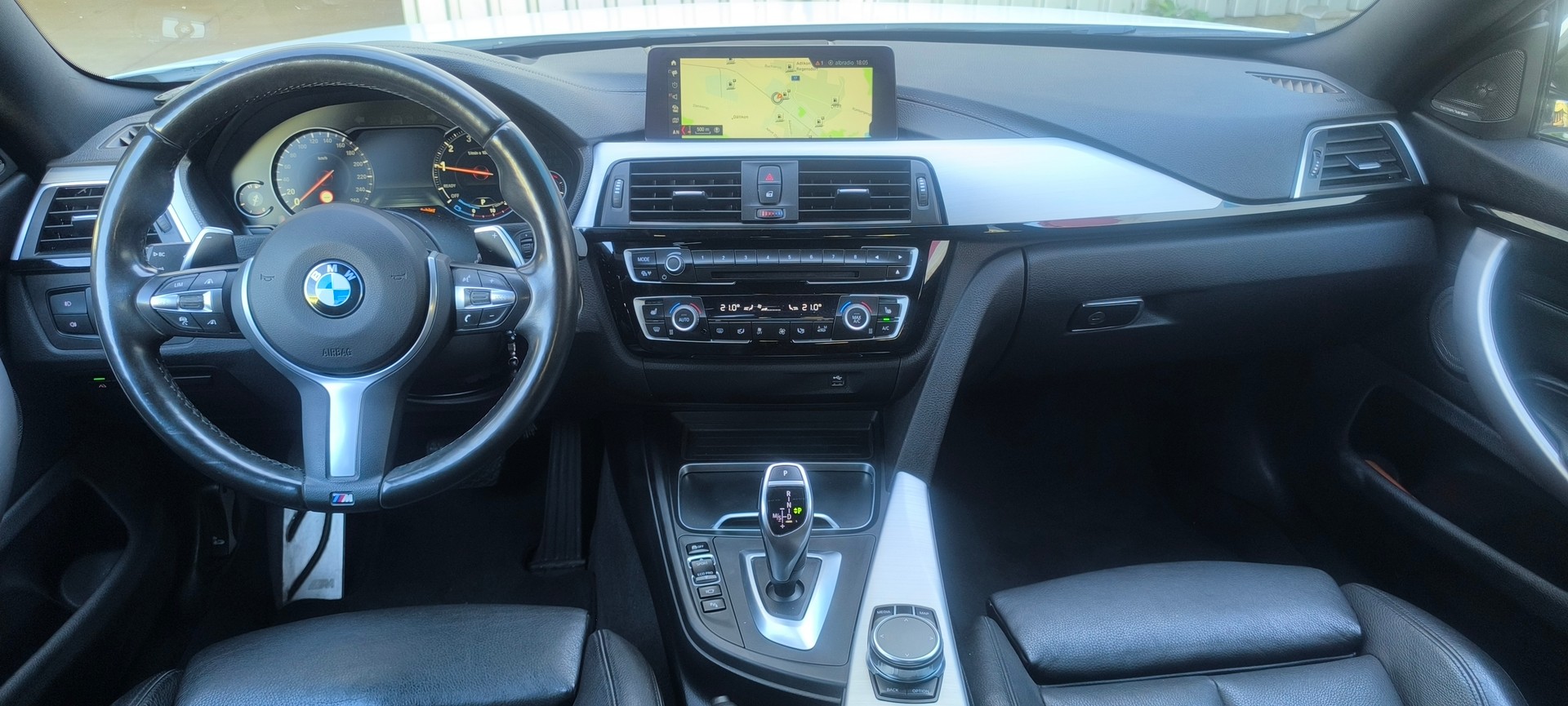 BMW 440i Gran Coupé xDrive M Sport Steptronic-image-9