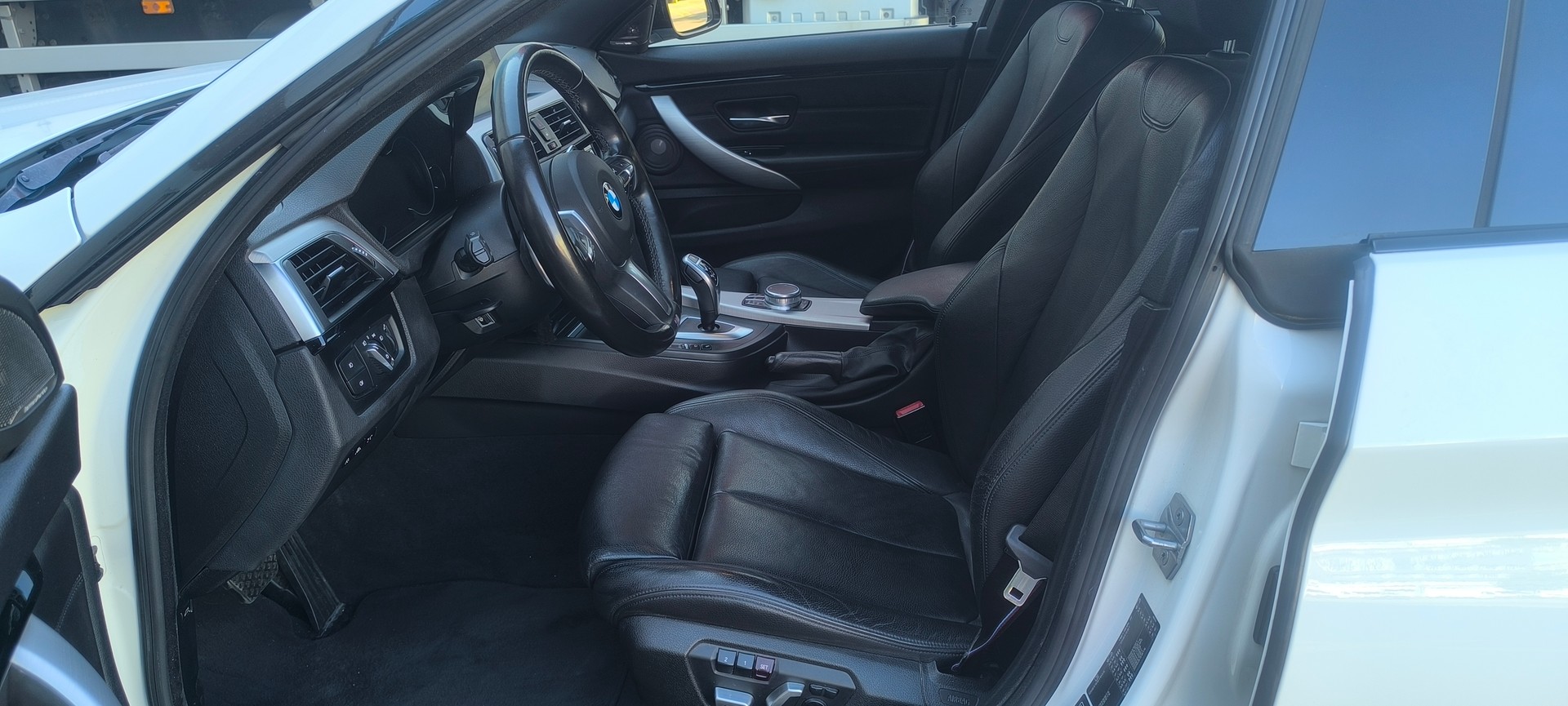 BMW 440i Gran Coupé xDrive M Sport Steptronic-image-11