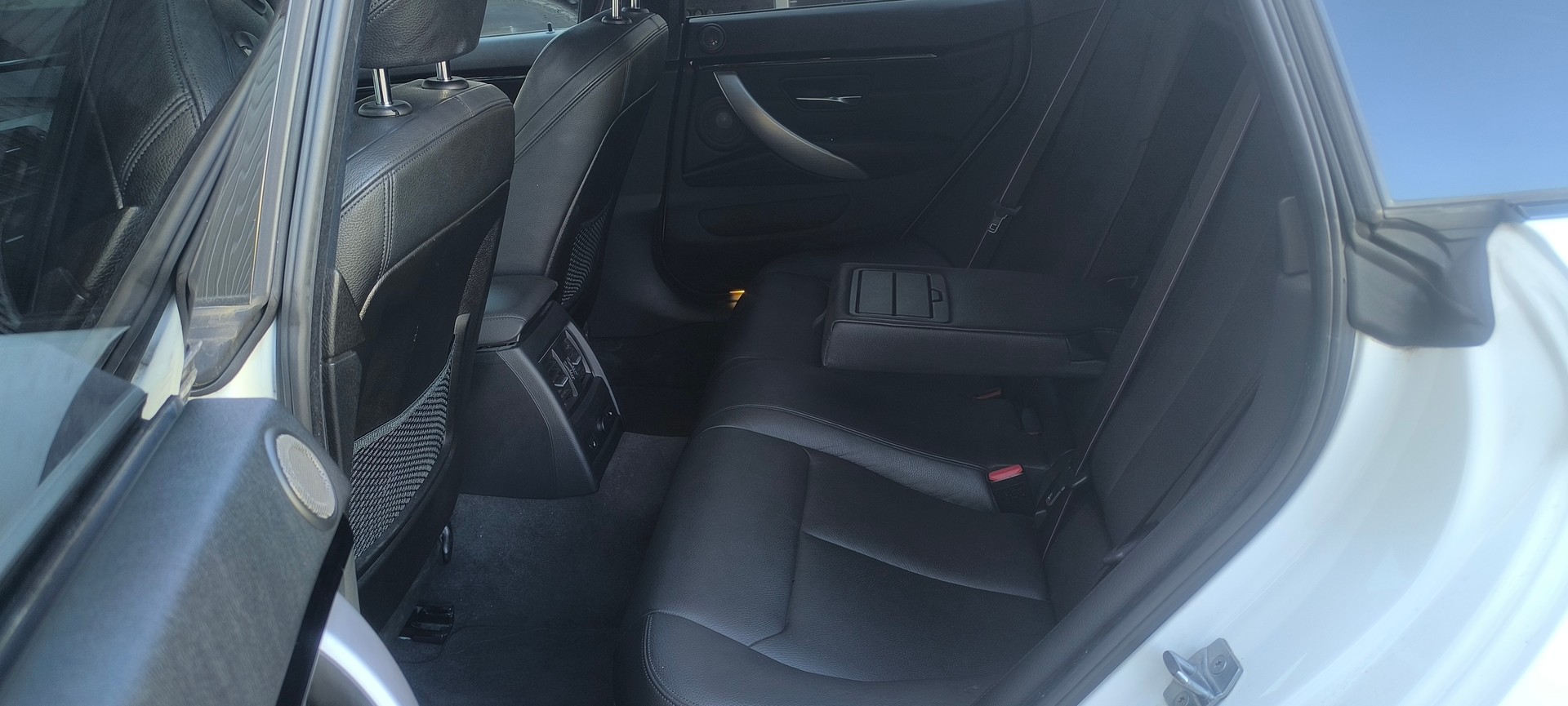 BMW 440i Gran Coupé xDrive M Sport Steptronic-image-15