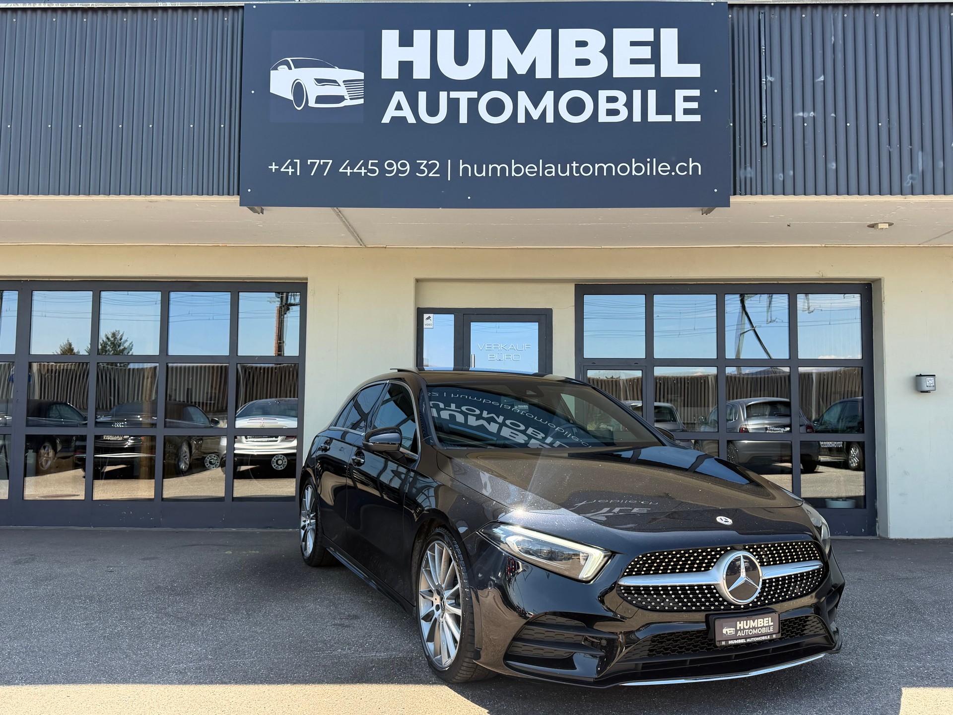 MERCEDES-BENZ A 200 AMG Line 7G-DCT-image-0