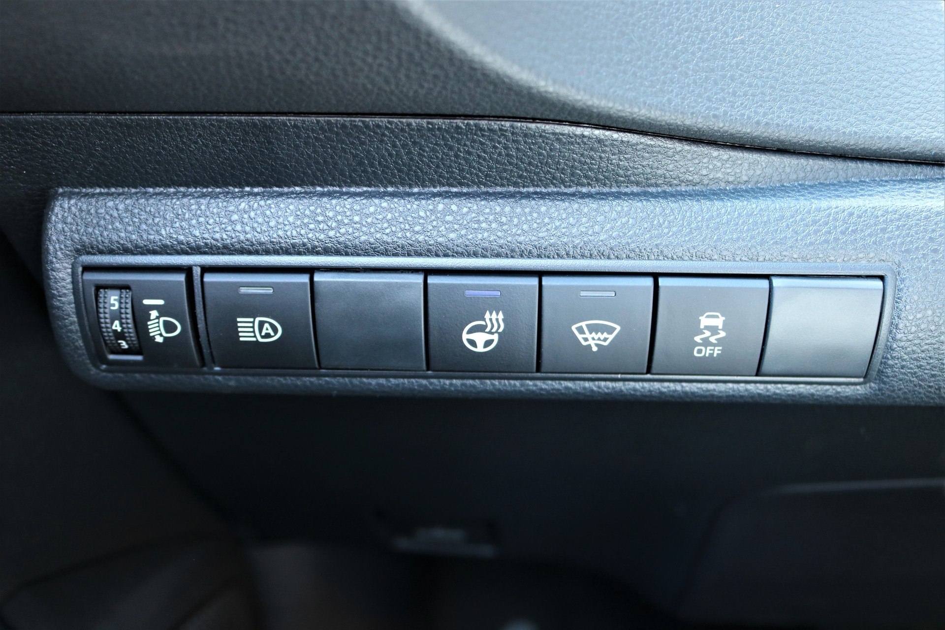 SUZUKI Swace 1.8 Hybrid Compact Top E-CVT-image-7