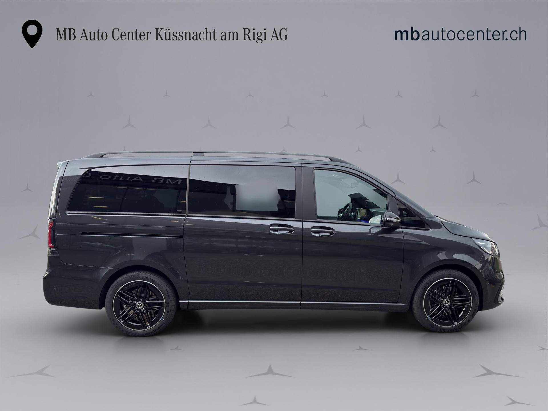 MERCEDES-BENZ V 300 d Exclusive lang Van-image-6