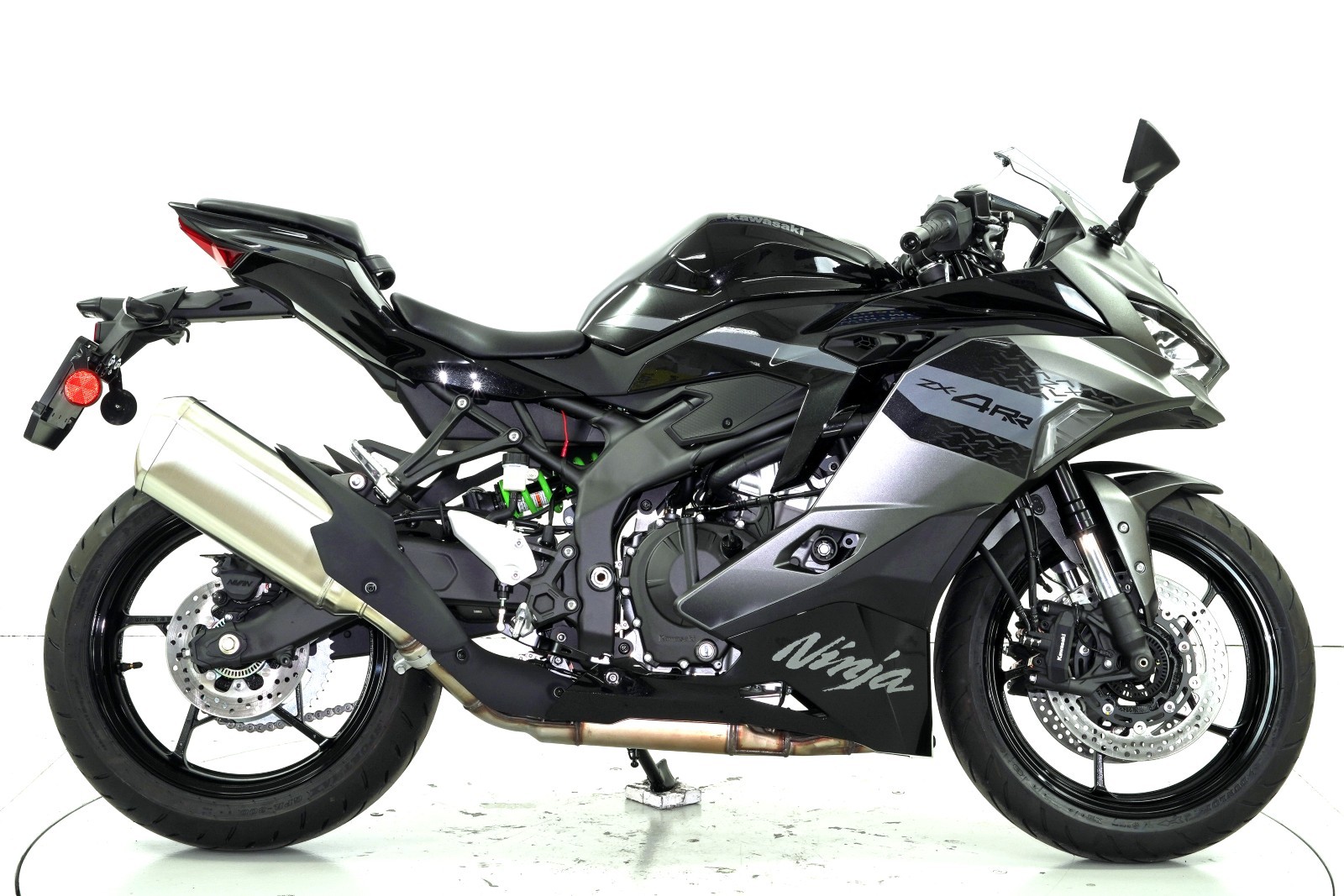 KAWASAKI Ninja ZX-4RR ABS Shark-showroom-element-3