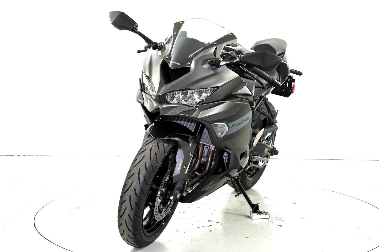 KAWASAKI Ninja ZX-4RR ABS Shark-showroom-element-2