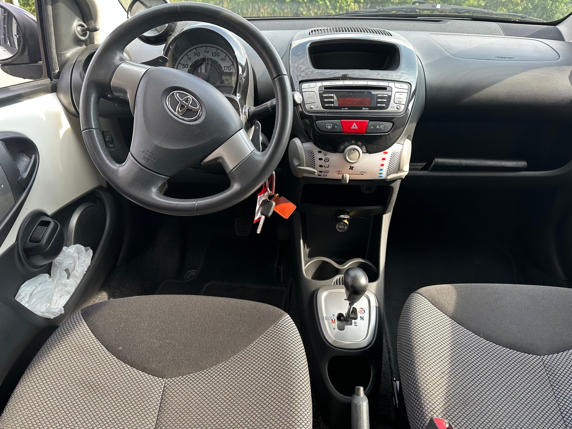 TOYOTA Aygo 1.0 VVT-i Luna Multimode-image-5