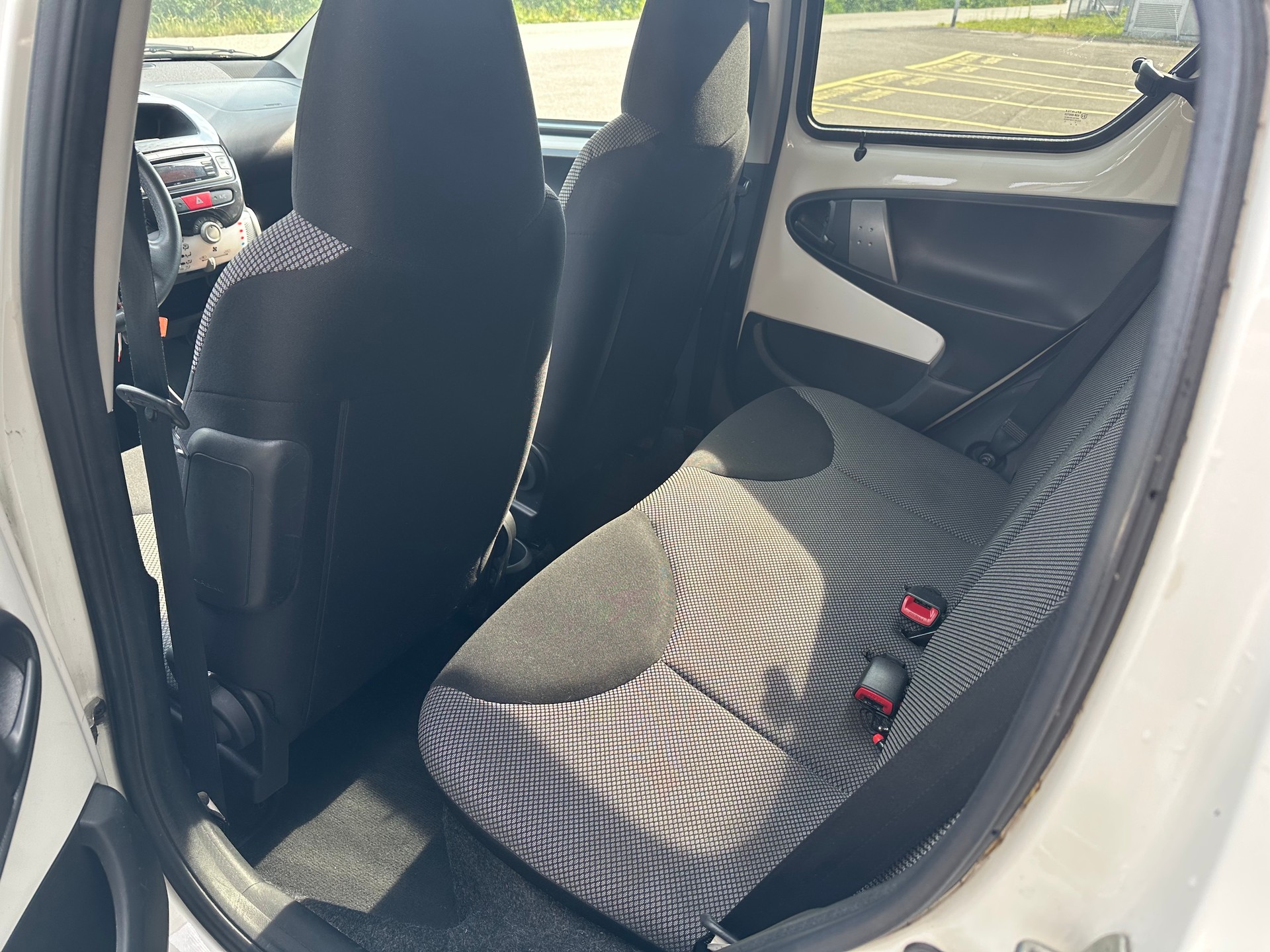 TOYOTA Aygo 1.0 VVT-i Luna Multimode-image-4