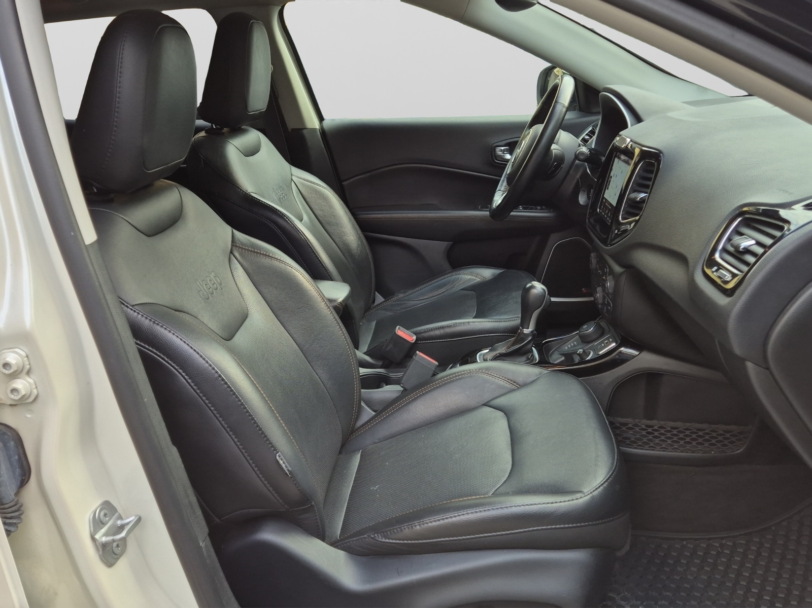 JEEP Compass 2.0CRD Limited AWD 9ATX-image-14