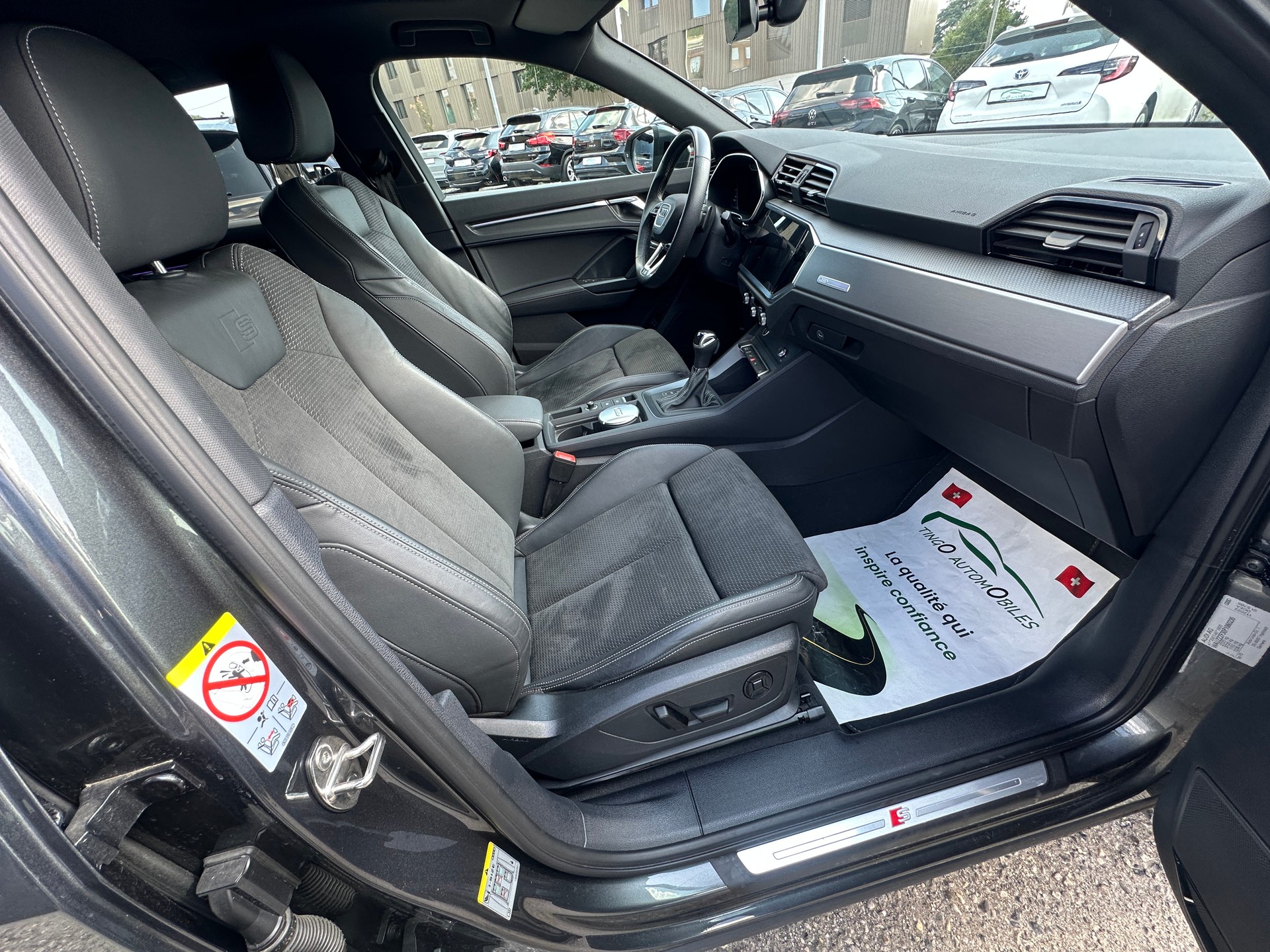 AUDI Q3 Sportback 45 TFSI e S line S-tronic-image-27