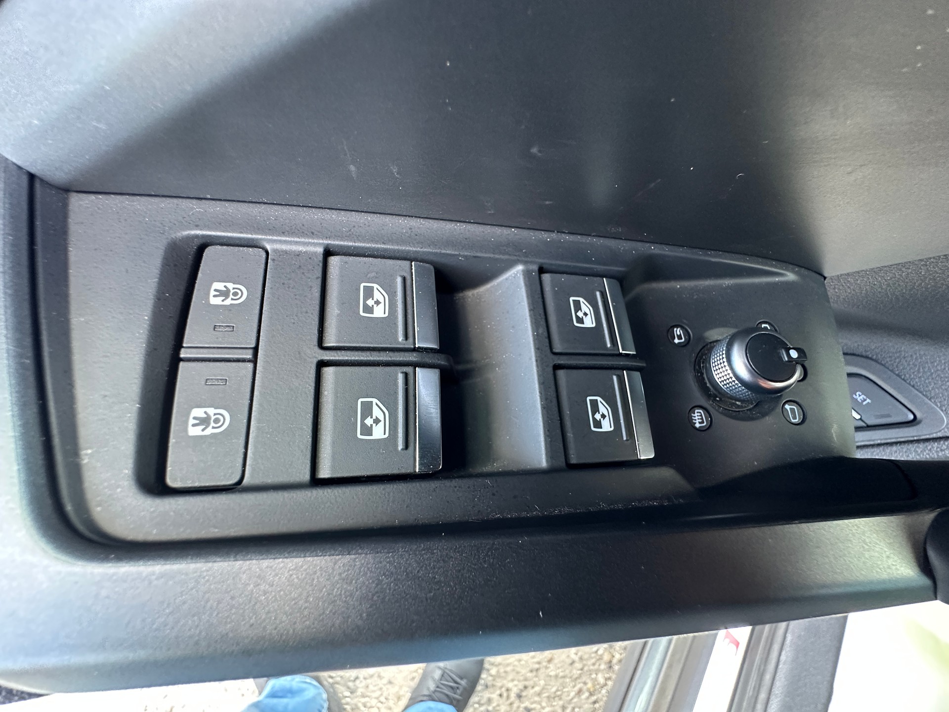AUDI Q3 Sportback 45 TFSI e S line S-tronic-image-24