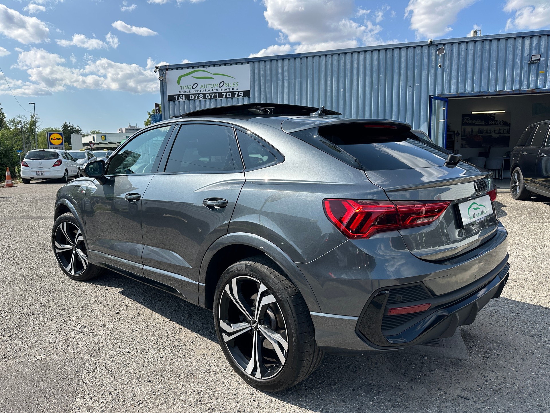 AUDI Q3 Sportback 45 TFSI e S line S-tronic-showroom-element-3