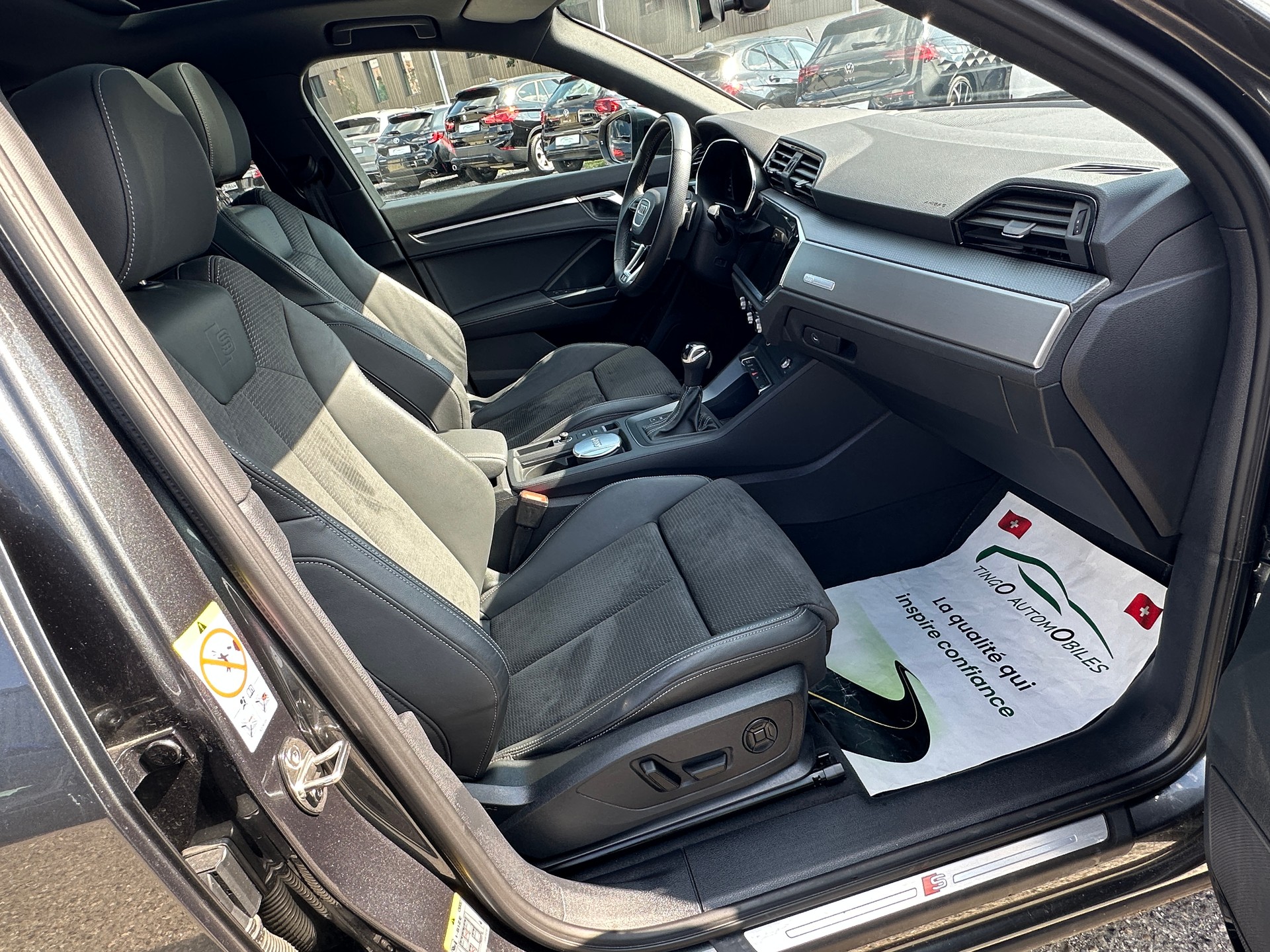 AUDI Q3 Sportback 45 TFSI e S line S-tronic-image-16