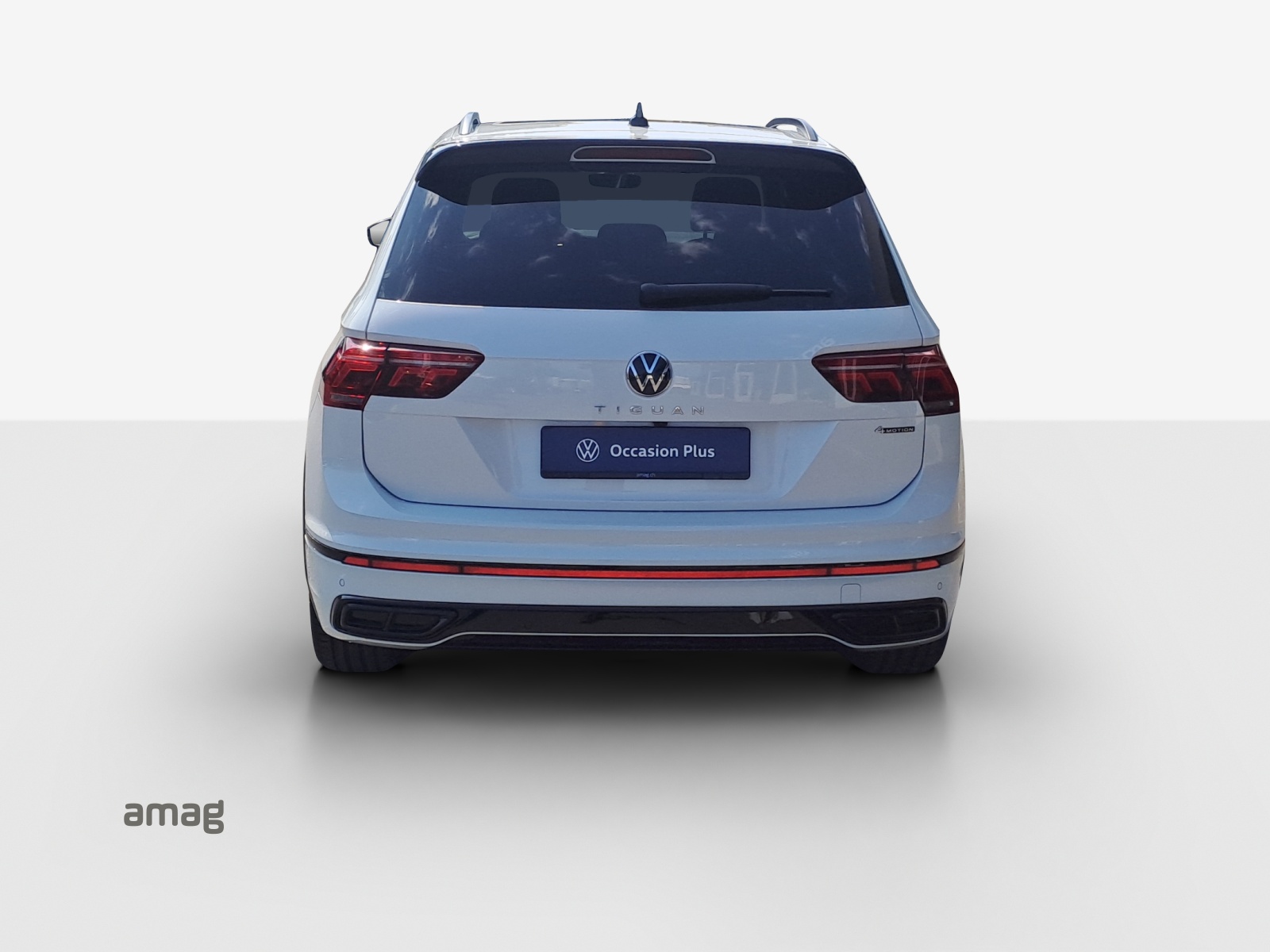 VW Tiguan 2.0TSI R-Line 4Motion DSG-image-3