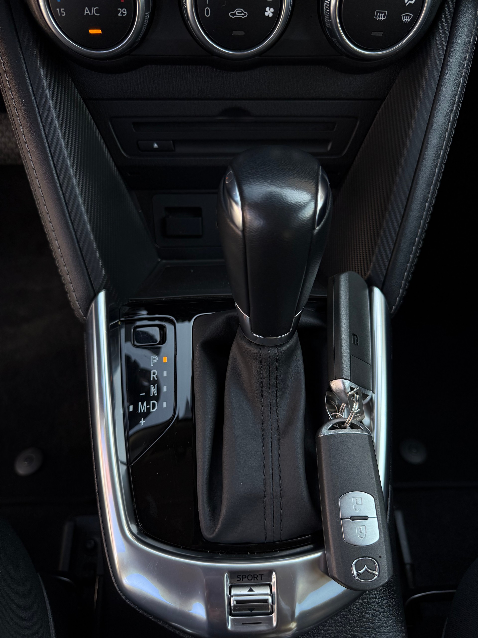 MAZDA 2 SKYACTIV-G 90 Ambition Automat-image-11