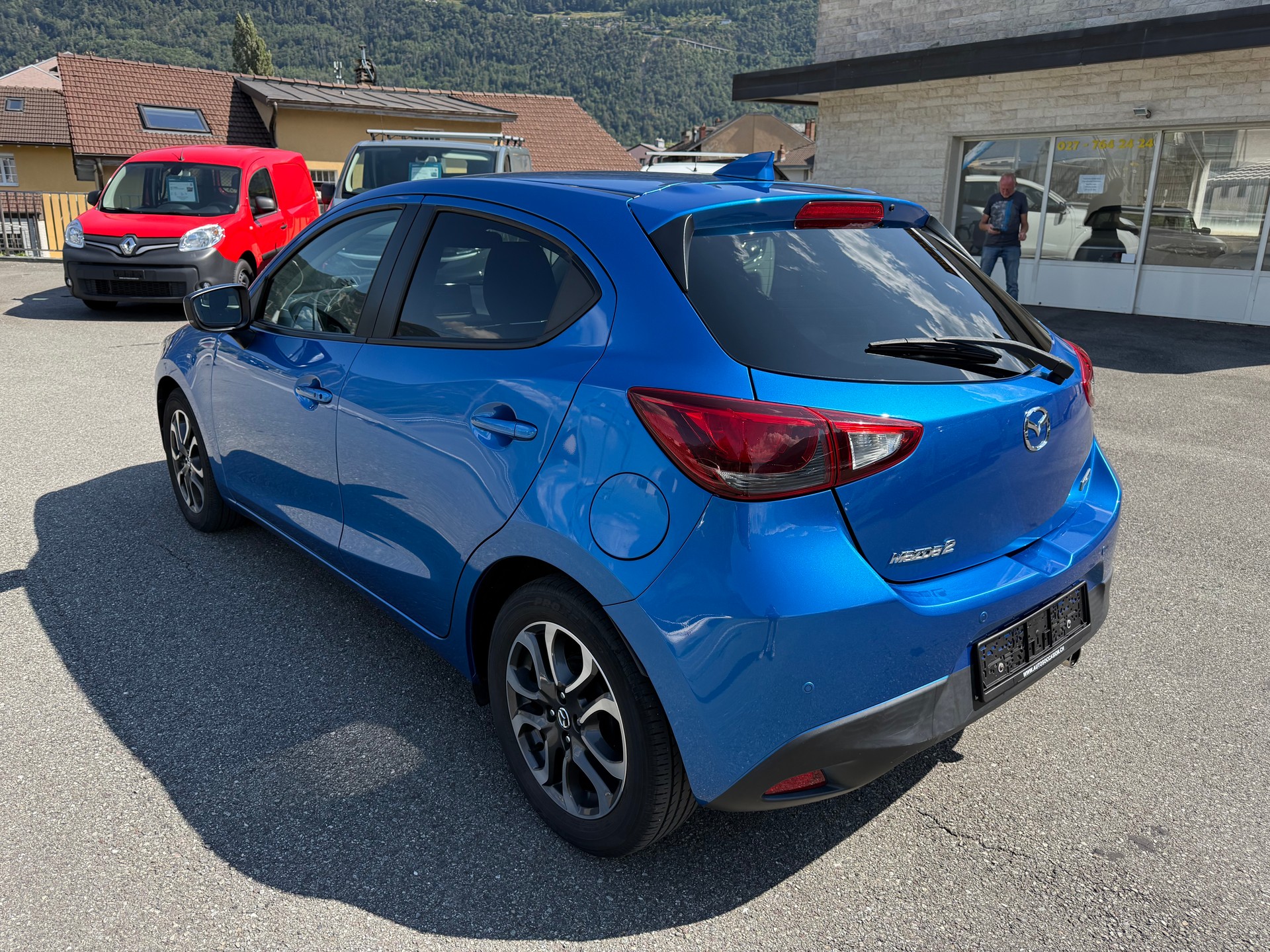 MAZDA 2 SKYACTIV-G 90 Ambition Automat-image-8