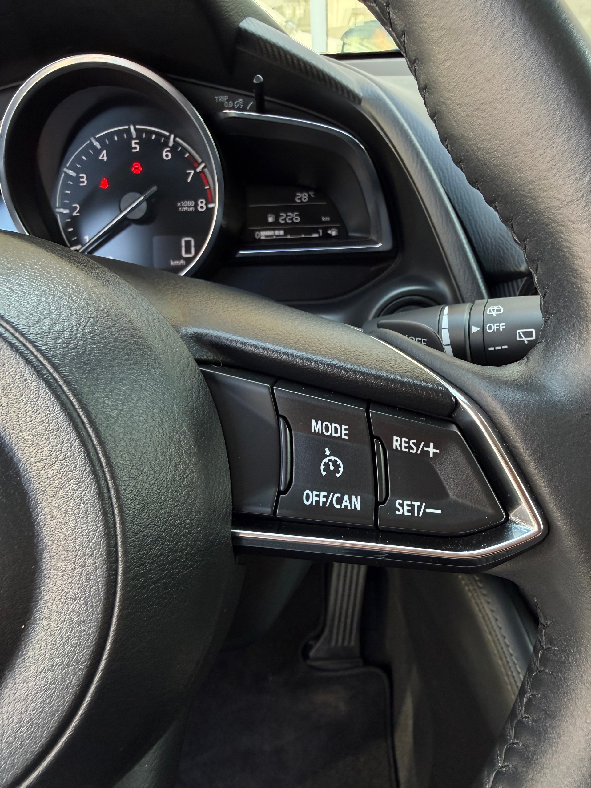 MAZDA 2 SKYACTIV-G 90 Ambition Automat-image-14