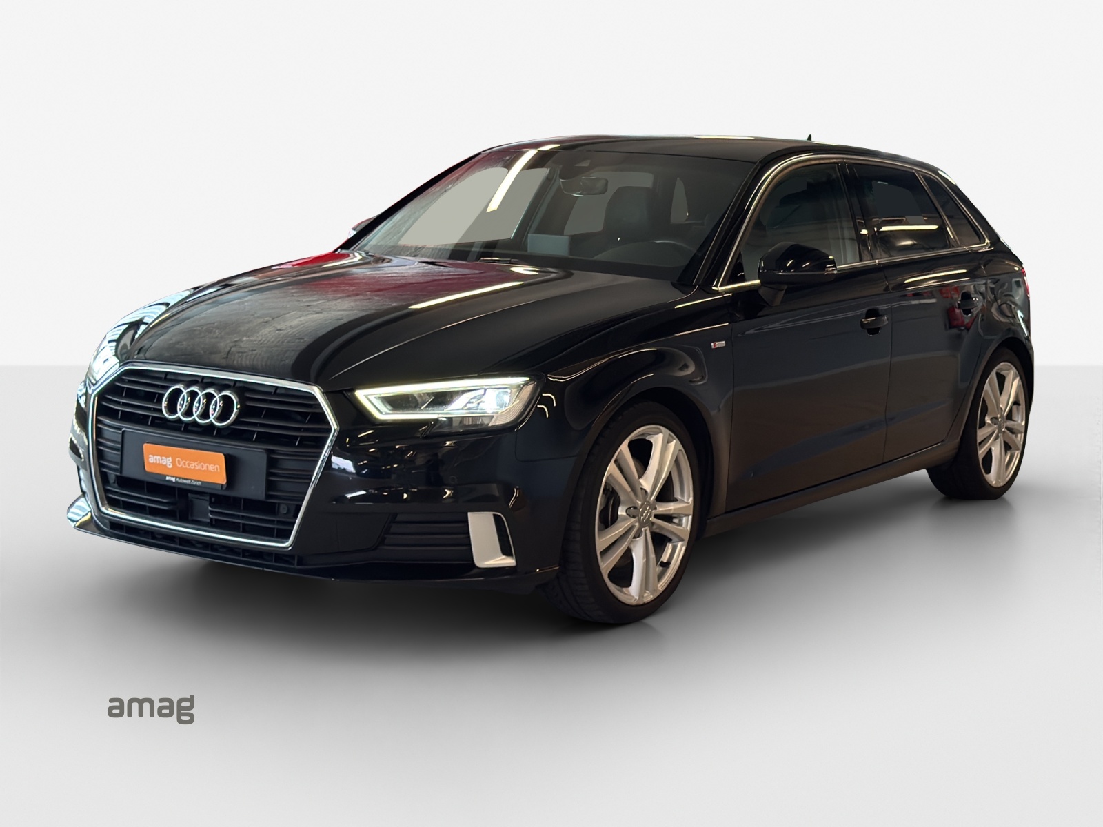 AUDI A3 Sportback 2.0 TFSI Sport S-tronic-image-0