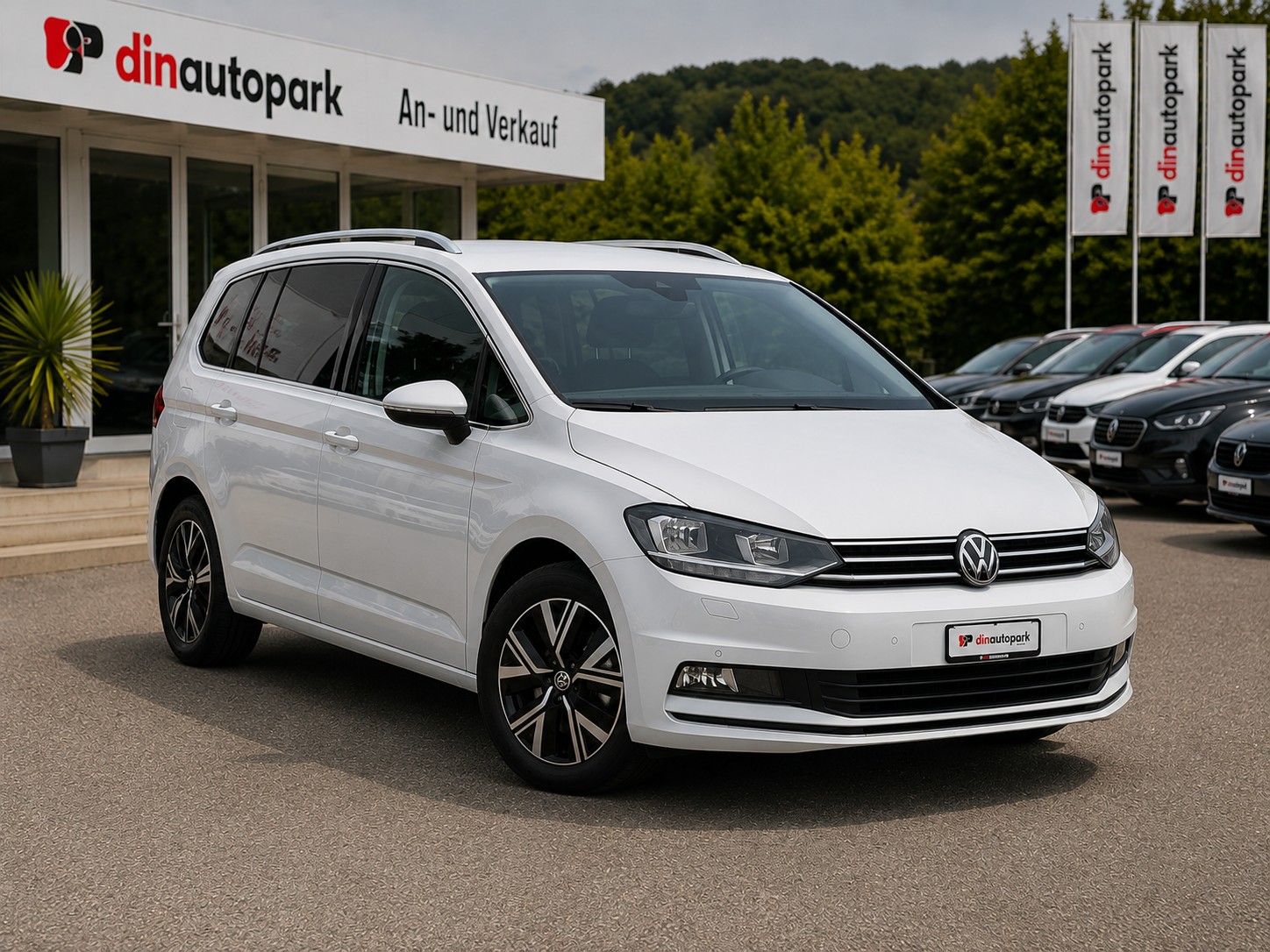 VW Touran 2.0 TDI BlueMotion Technology Highline DSG * Top Ausstattung * *Top Zustand*-image-2