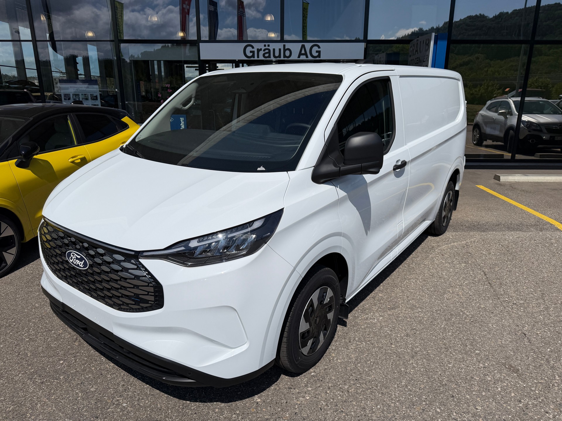 FORD Transit Custom Van 320 L1H1 65kWh Trend-image-4