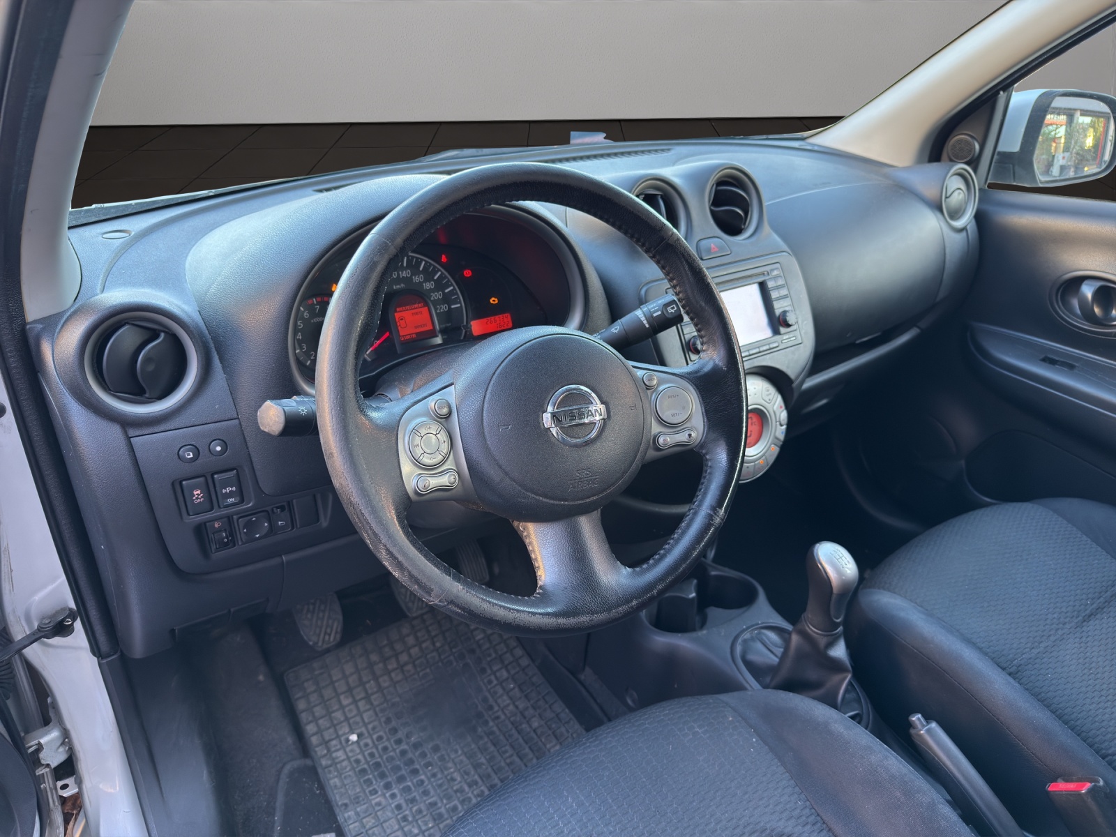 NISSAN Micra 1.2 acenta-image-9
