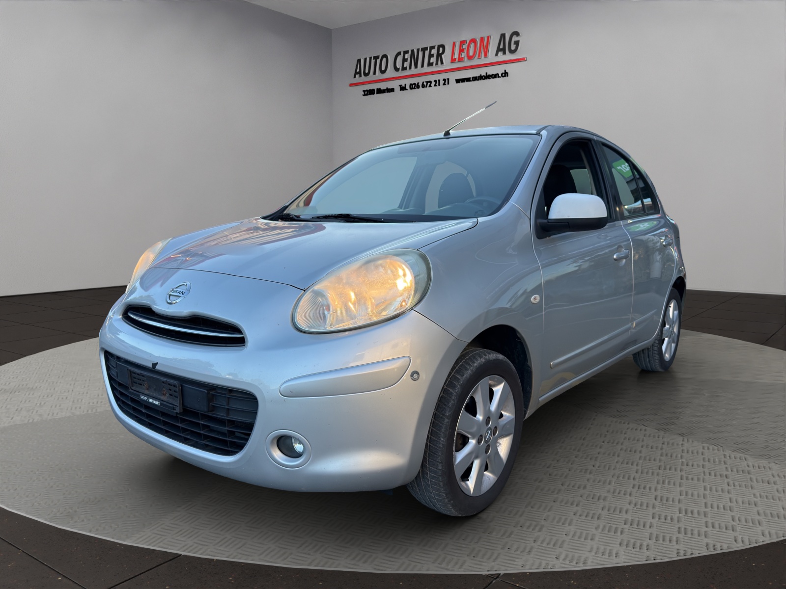 NISSAN Micra 1.2 acenta-showroom-element-1