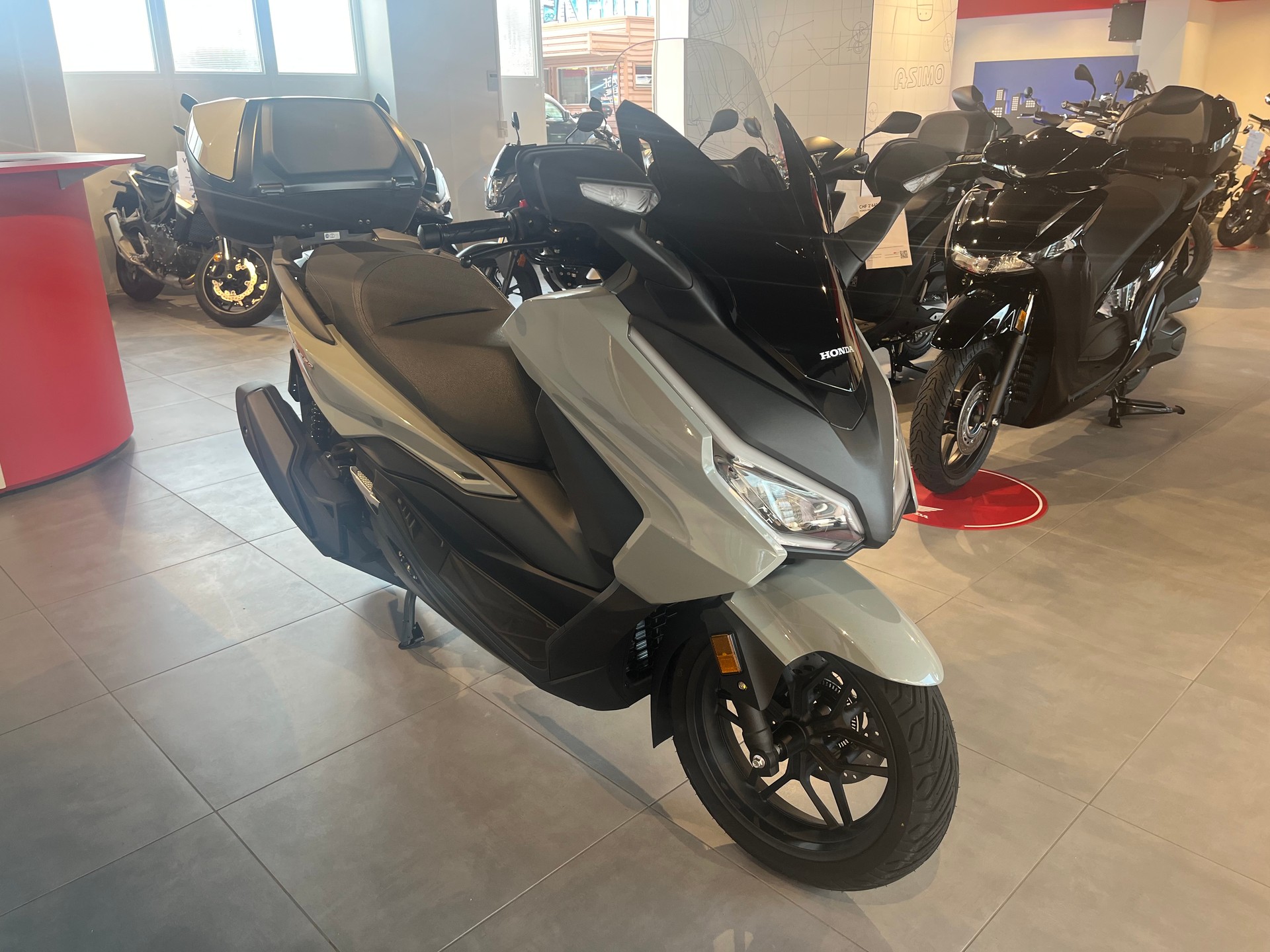 HONDA NSS 350 Top Box