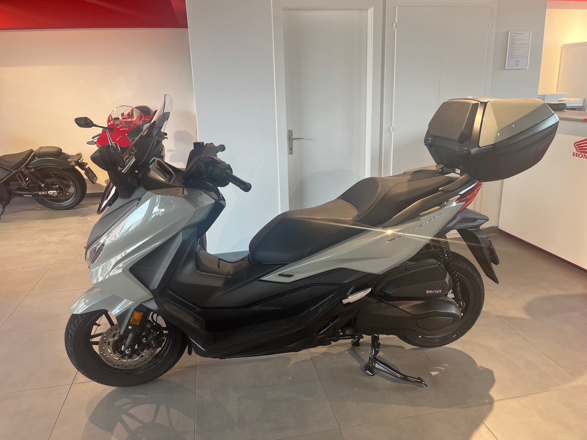 HONDA NSS 350 Top Box-image-3