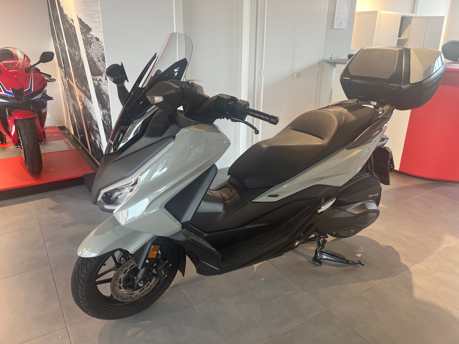 HONDA NSS 350 Top Box-image-2