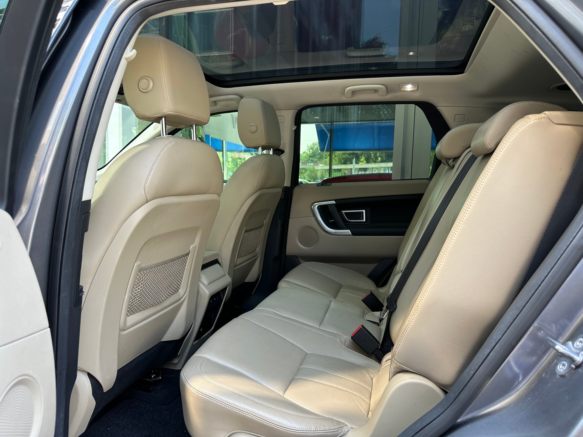 LAND ROVER Discovery Sport 2.0 TD4 HSE AT9-image-7