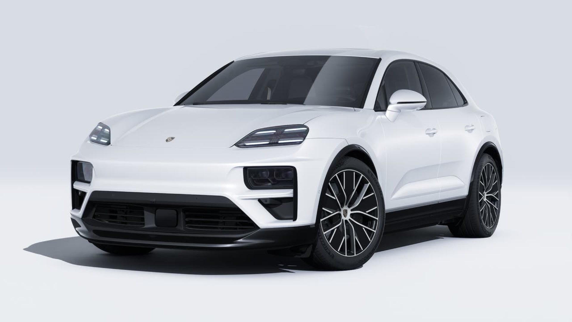 PORSCHE Macan Turbo-image-0