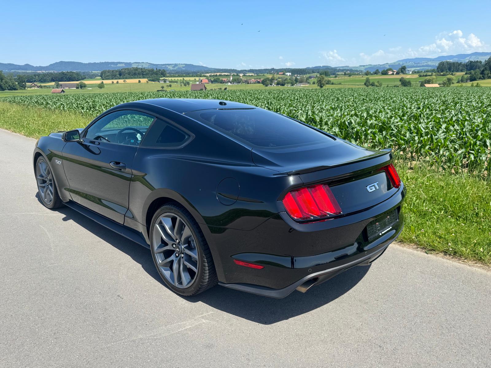FORD Mustang Fastback 5.0 V8 GT Automat-image-3