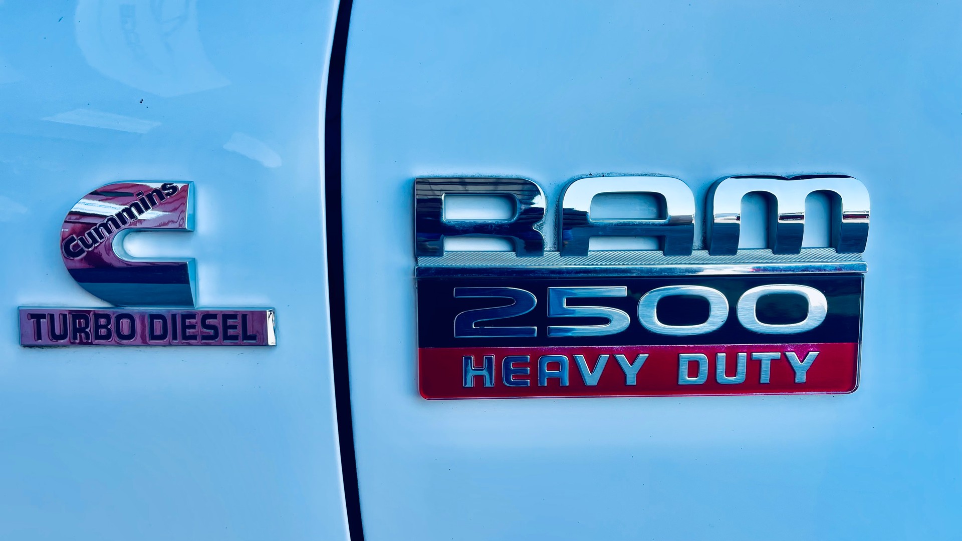 DODGE 2500 SLT CUMMINS 6.7 HEAVY DUTY 10Tonnen-image-10