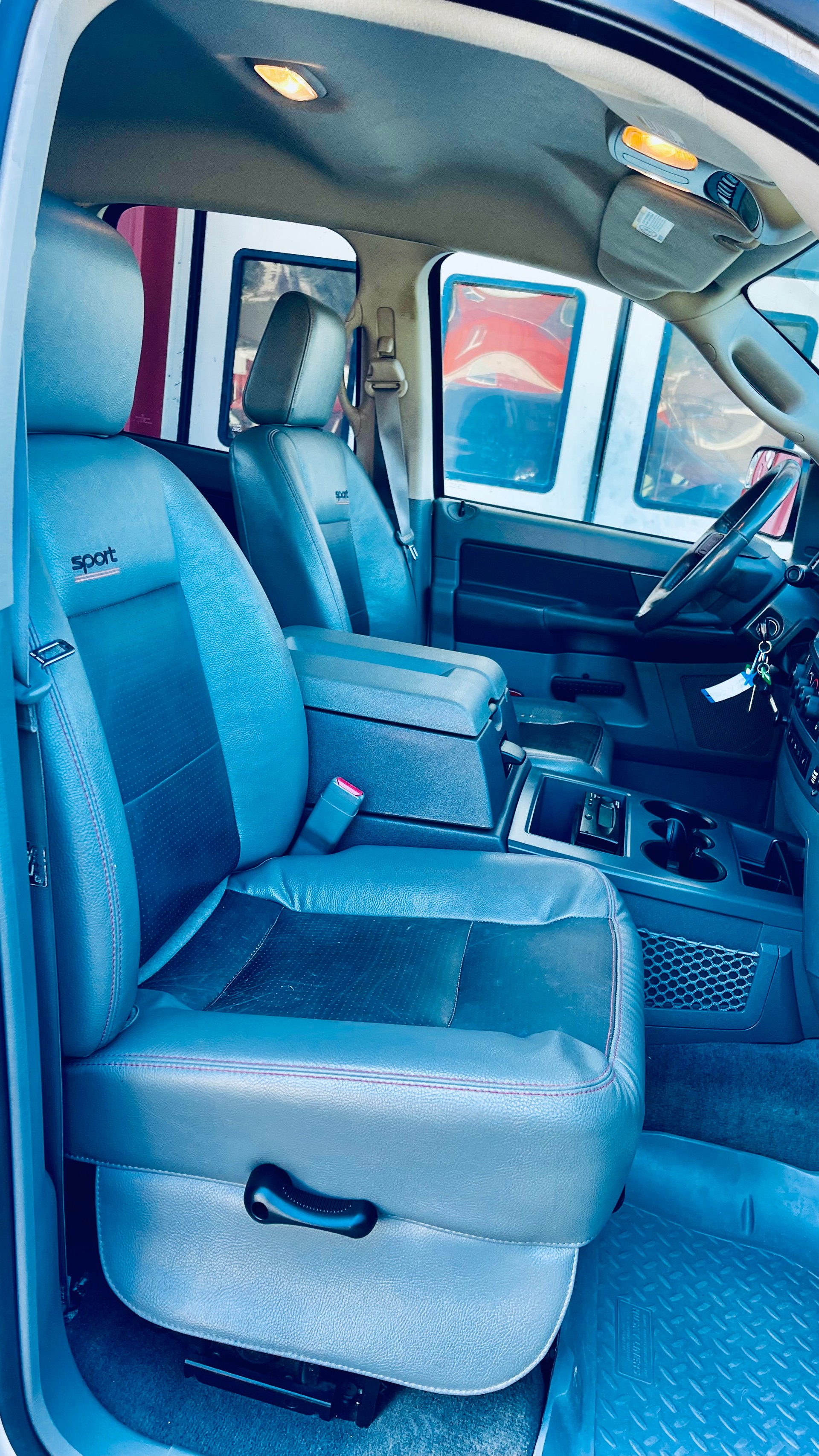 DODGE 2500 SLT CUMMINS 6.7 HEAVY DUTY 10Tonnen-image-12