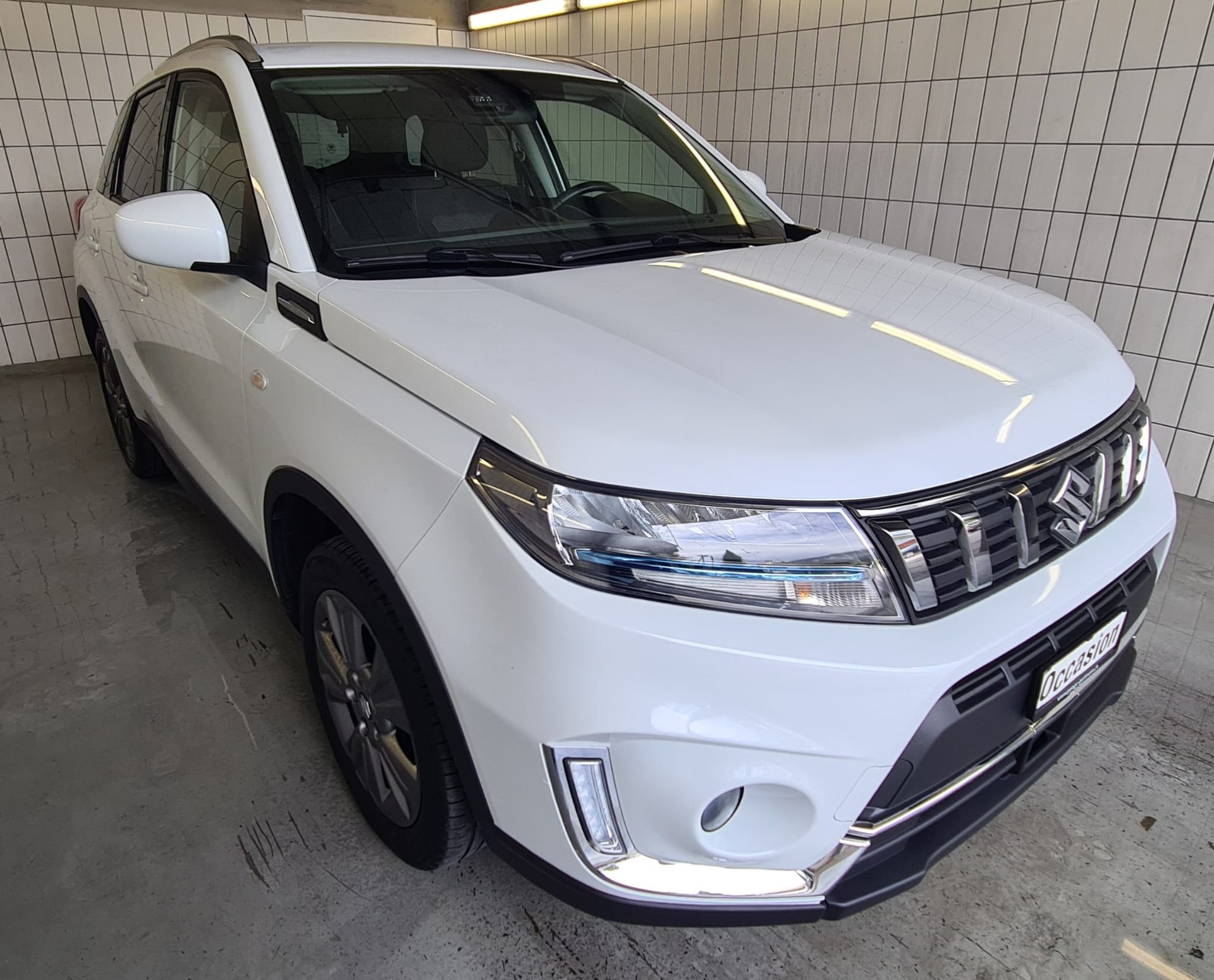 SUZUKI Vitara 1.4 Boosterjet Compact + Hybrid-image-0