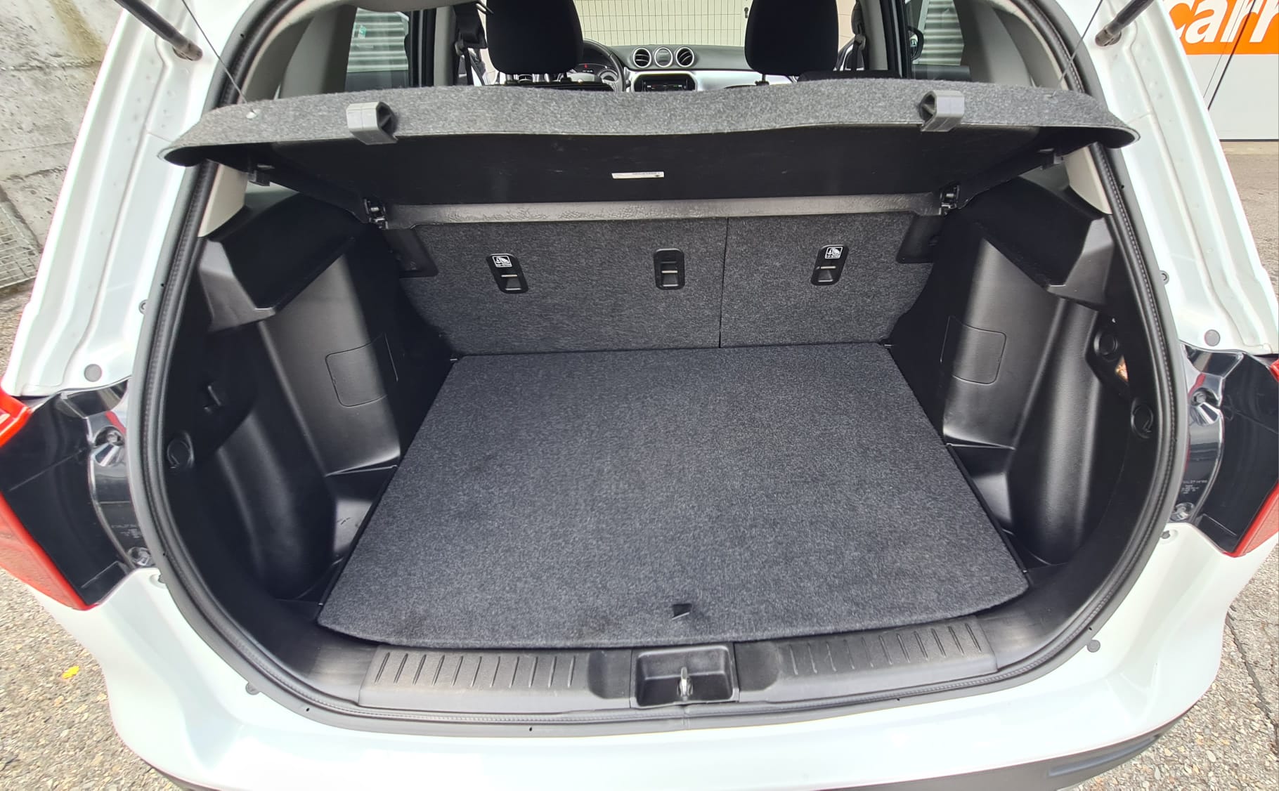 SUZUKI Vitara 1.4 Boosterjet Compact + Hybrid-image-9