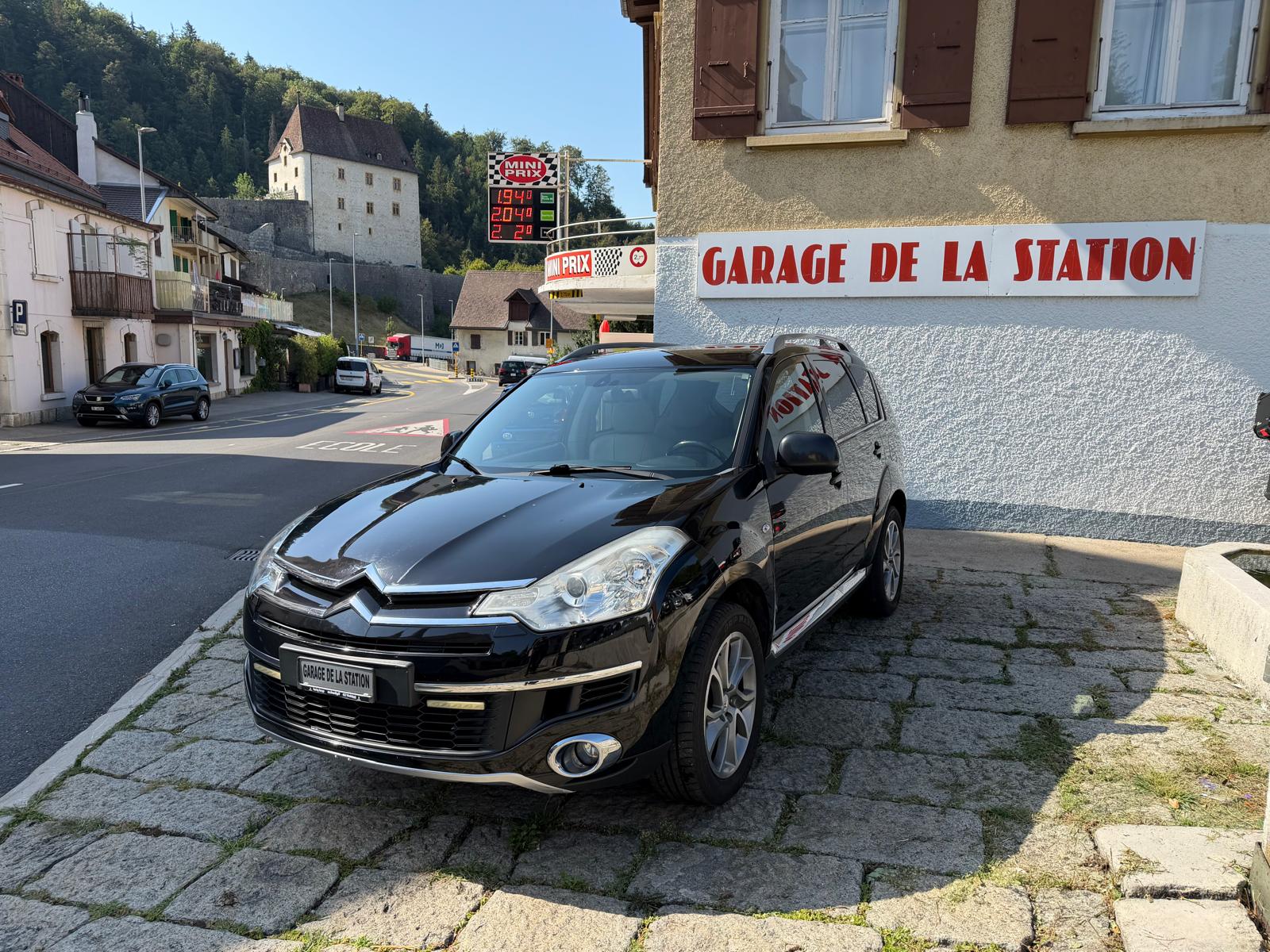 CITROEN C-Crosser 2.2 HDi Exclusive DCS6-image-0