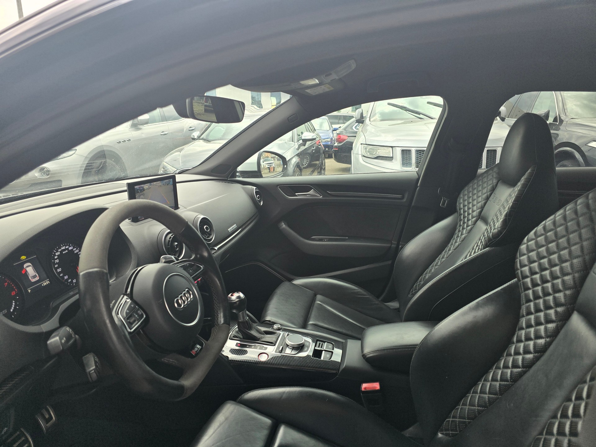 AUDI RS3 2.5 TSI quattro S-tronic-image-7