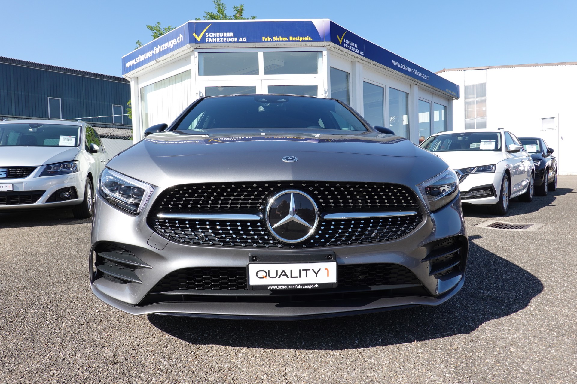 MERCEDES-BENZ A 180 - "NIGHT STAR AMG LINE" - 7G-DCT-image-6